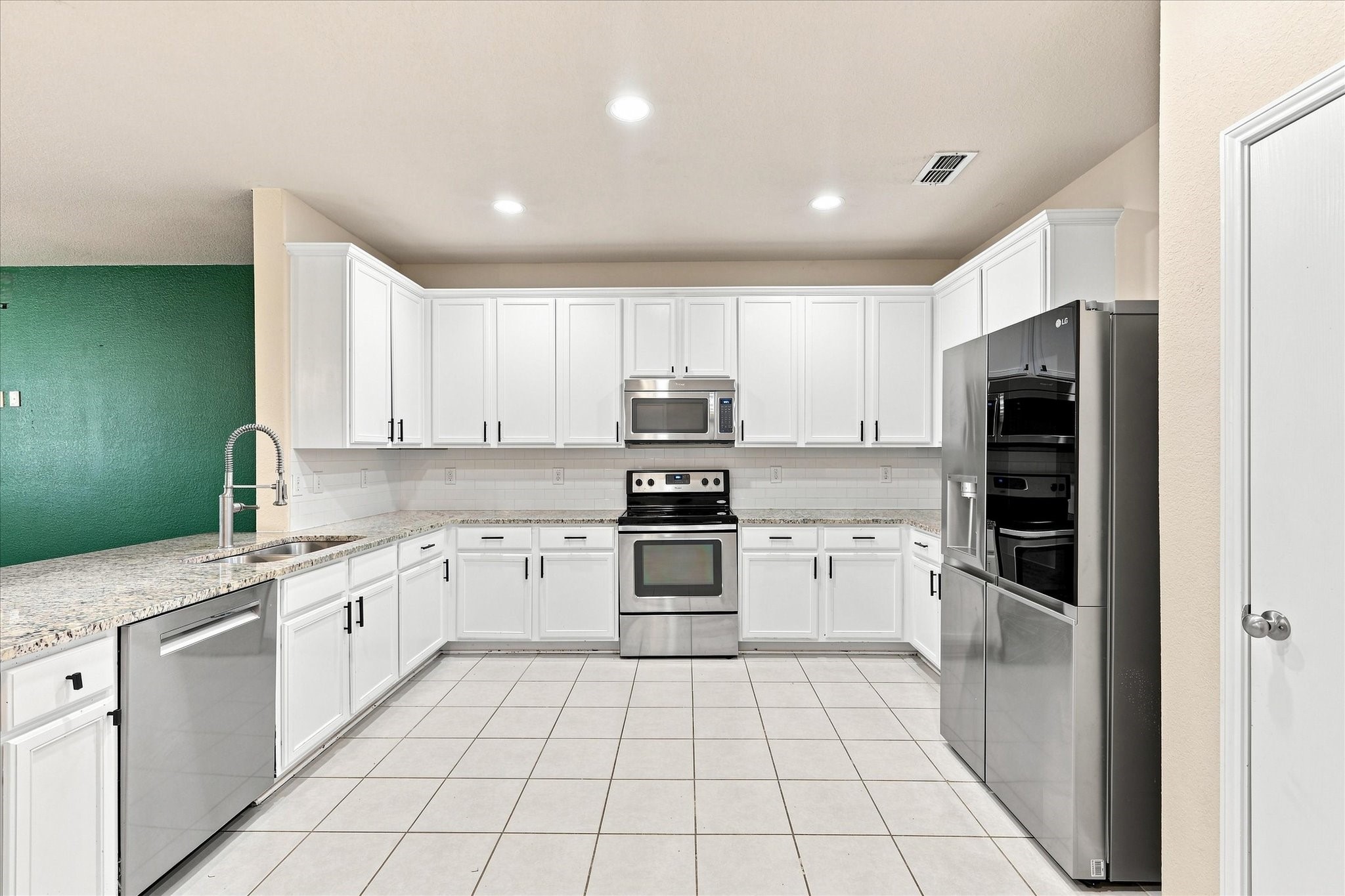 2113 Danibelle Drive