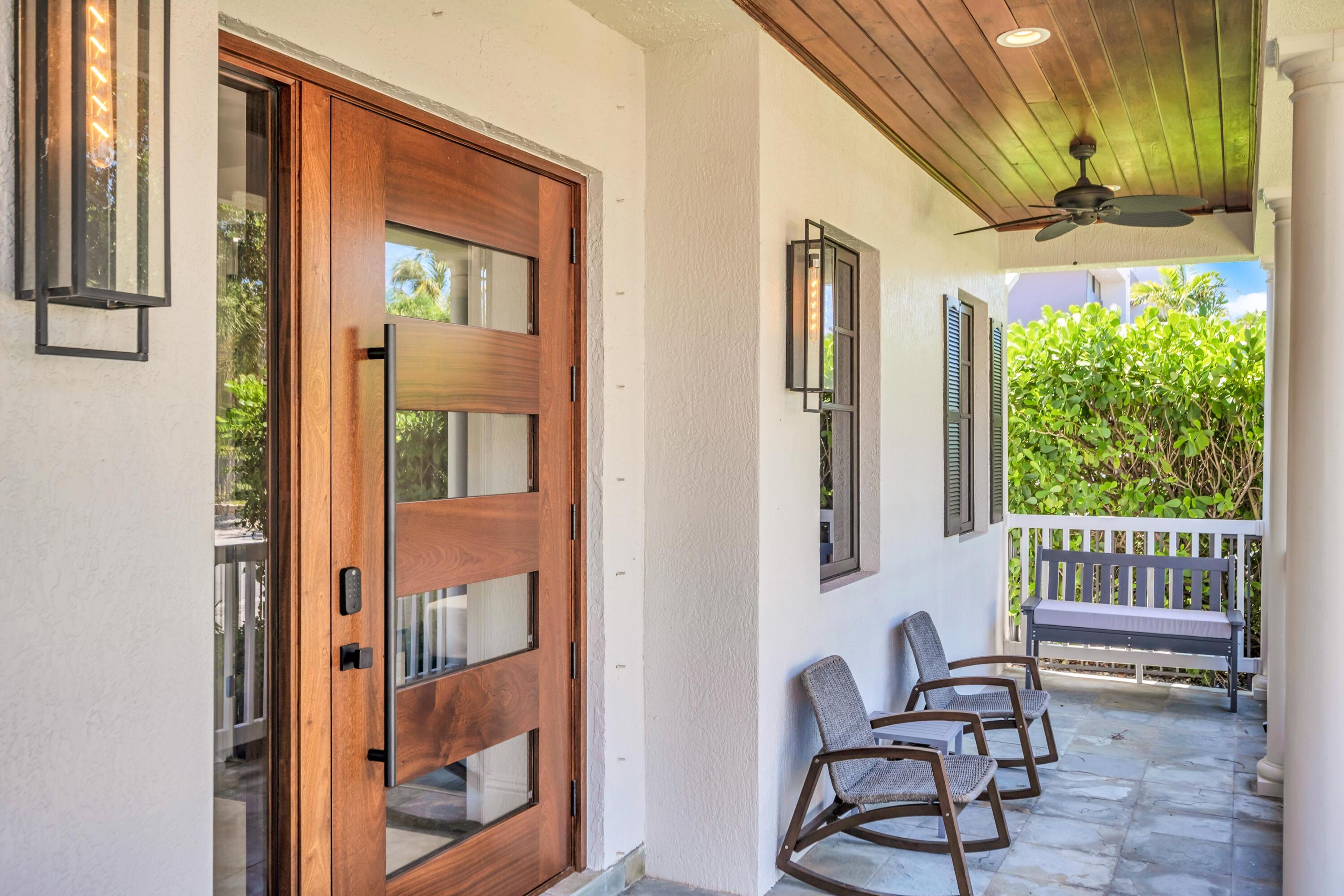 1958 Harbourview Drive