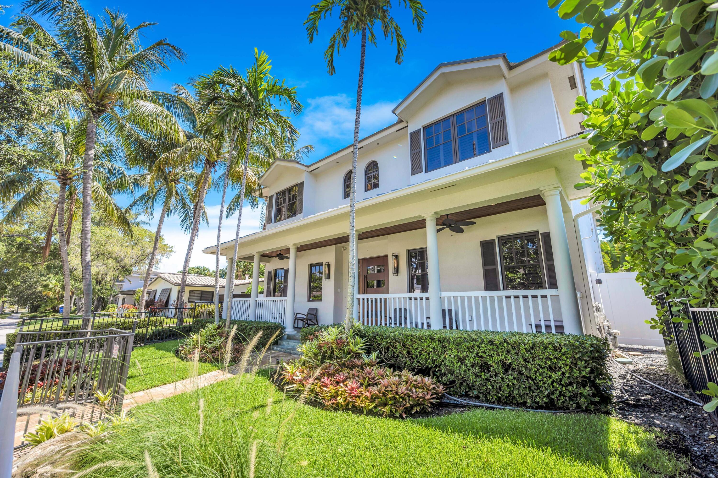 1958 Harbourview Drive