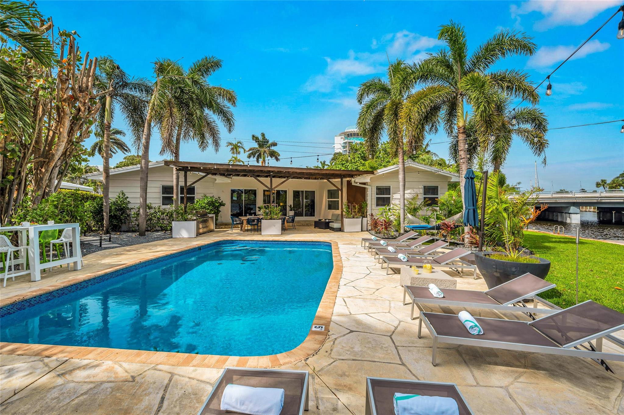 1700 Marietta Drive