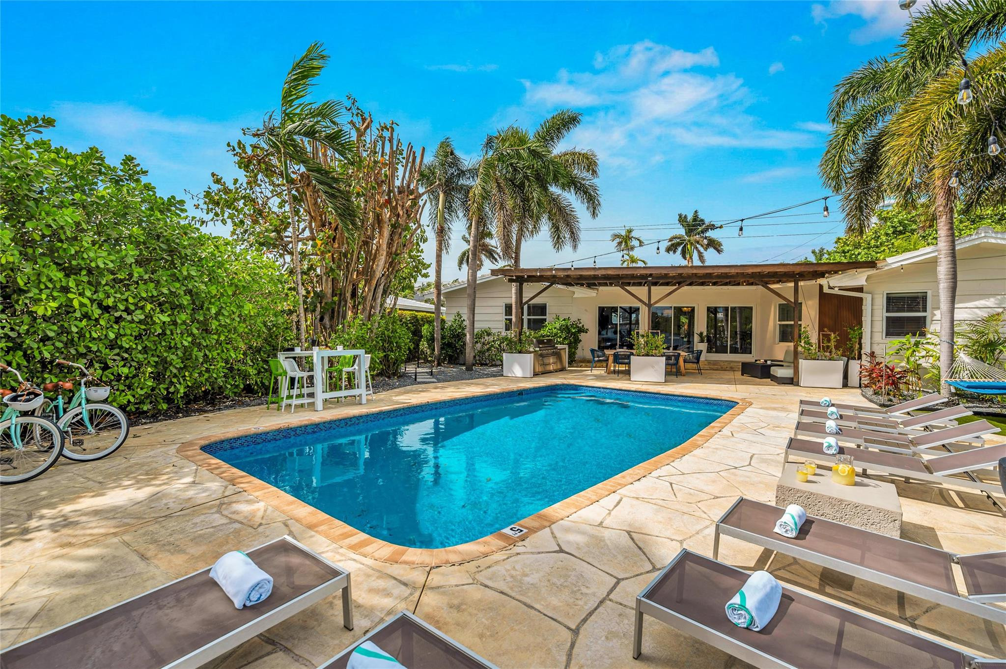 1700 Marietta Drive