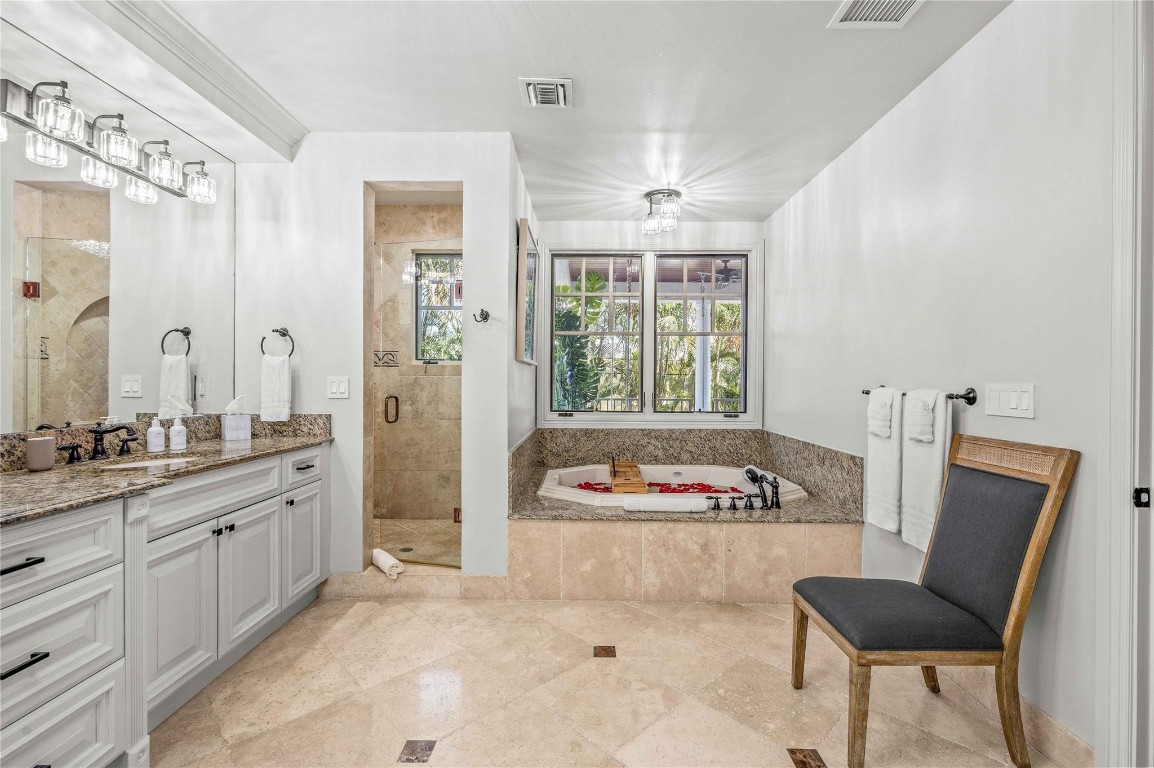 1958 Harbourview Dr.