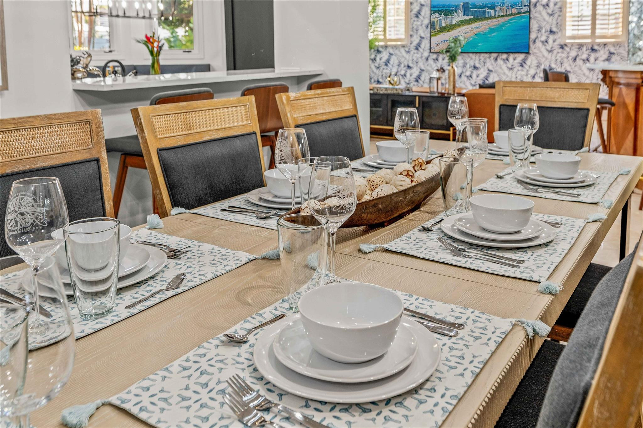 1958 Harbourview Dr.