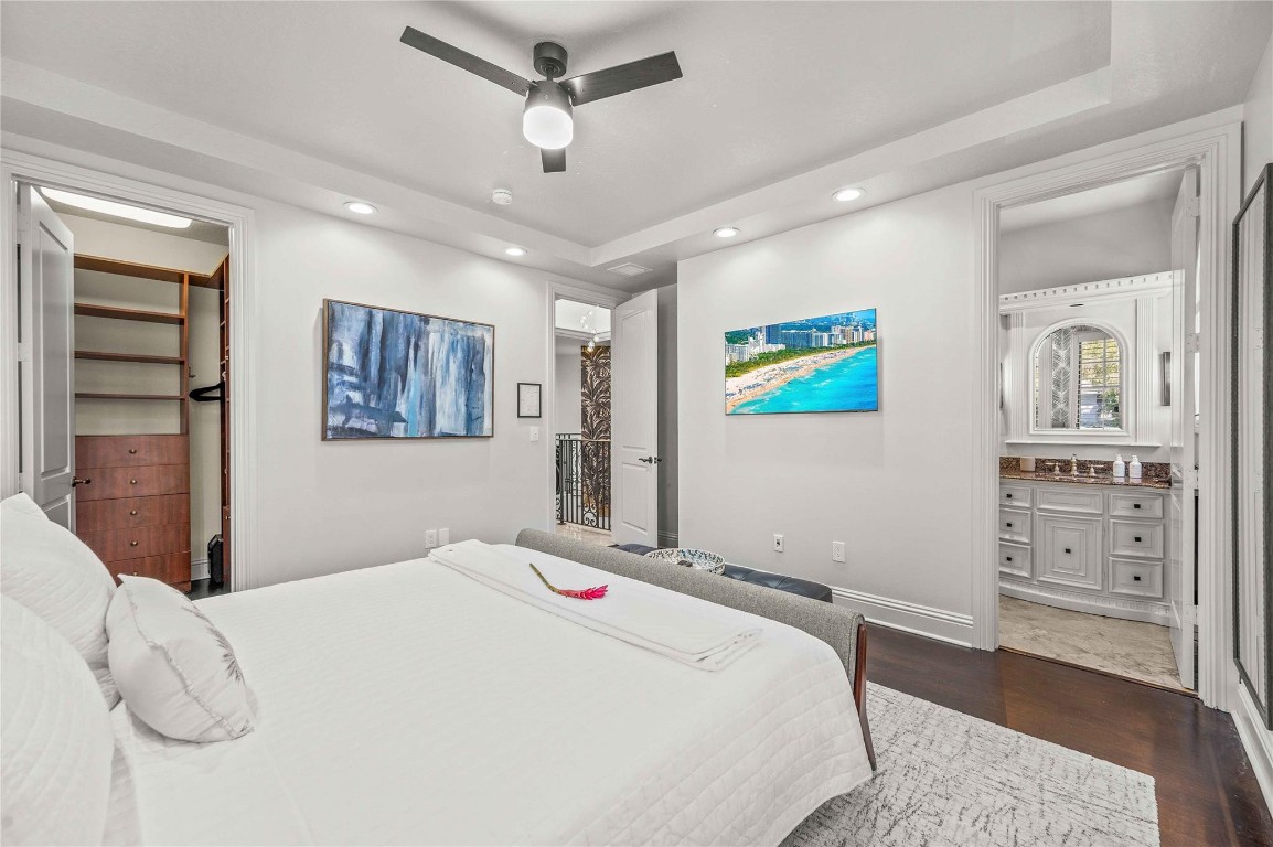 1958 Harbourview Dr.