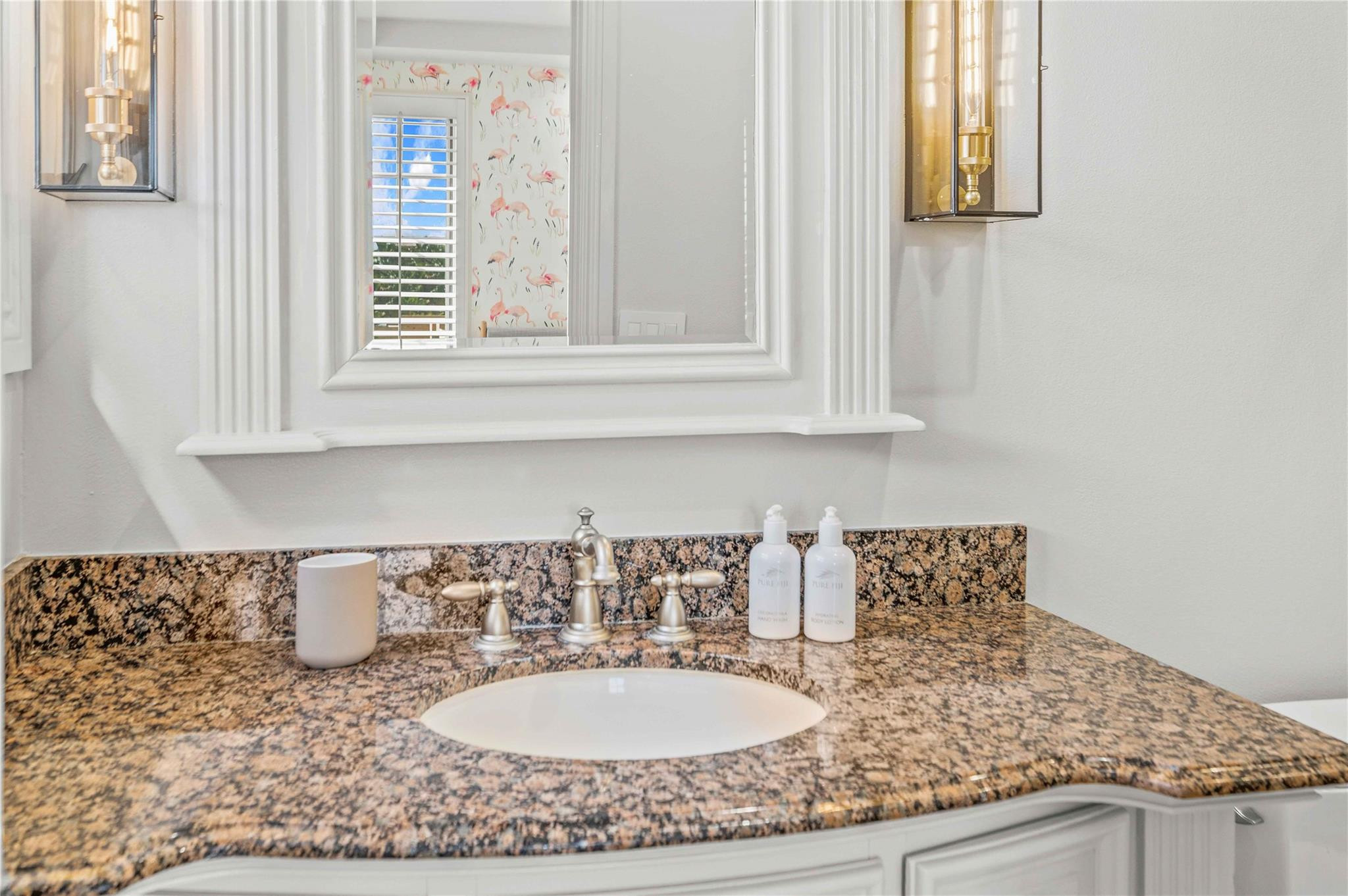 1958 Harbourview Dr.