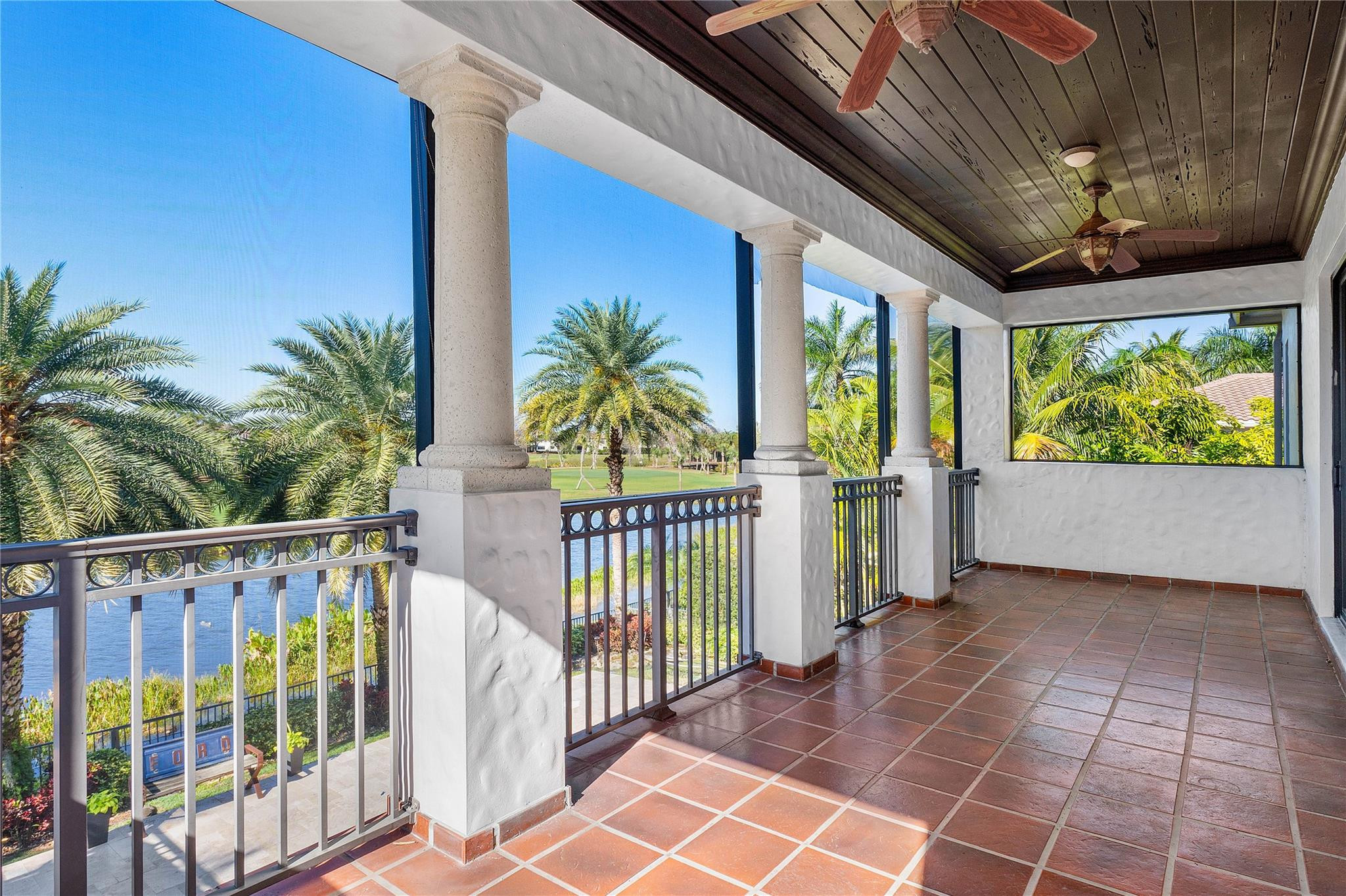 9910 Bay Leaf Ct