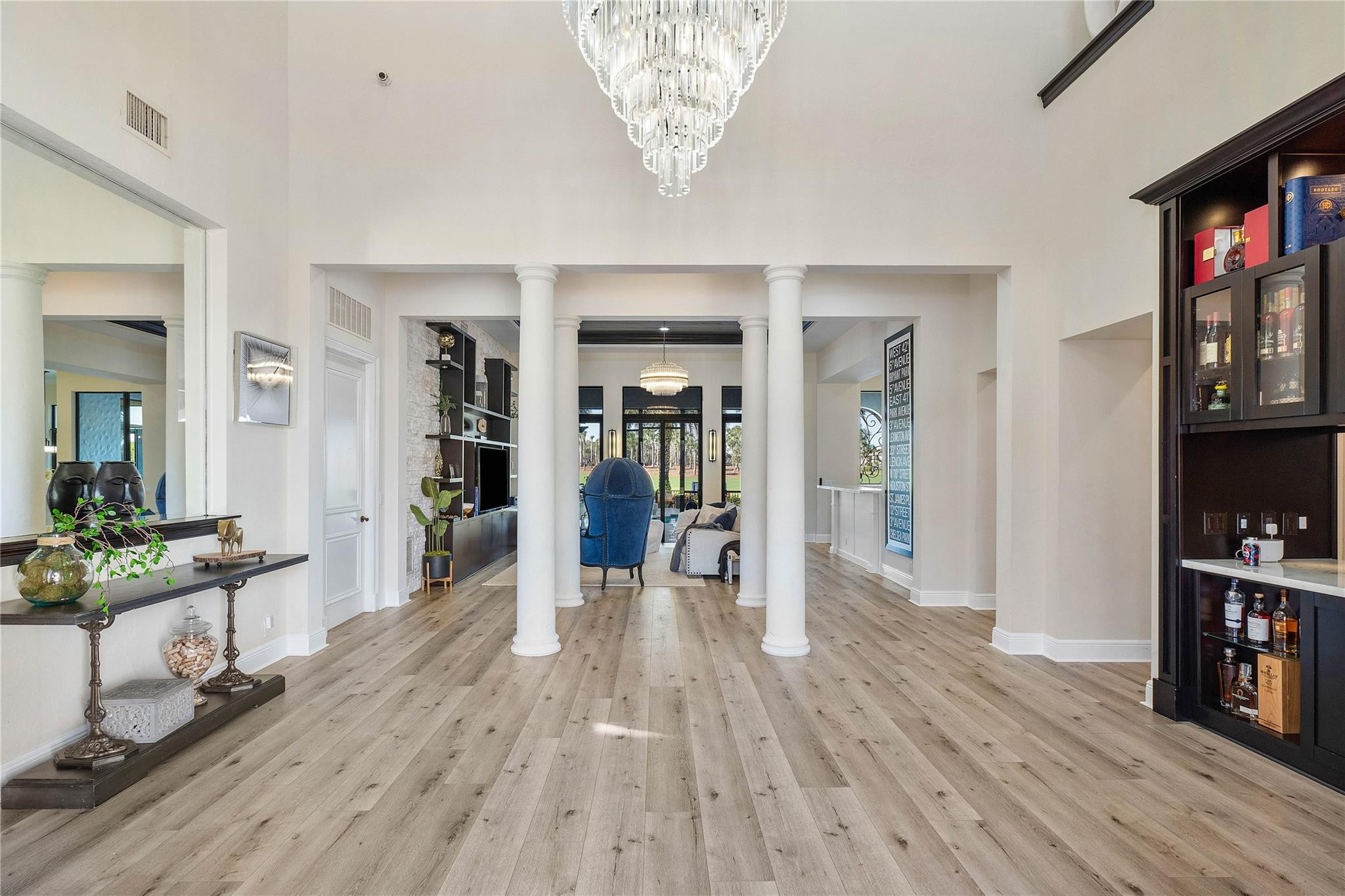 9910 Bay Leaf Ct
