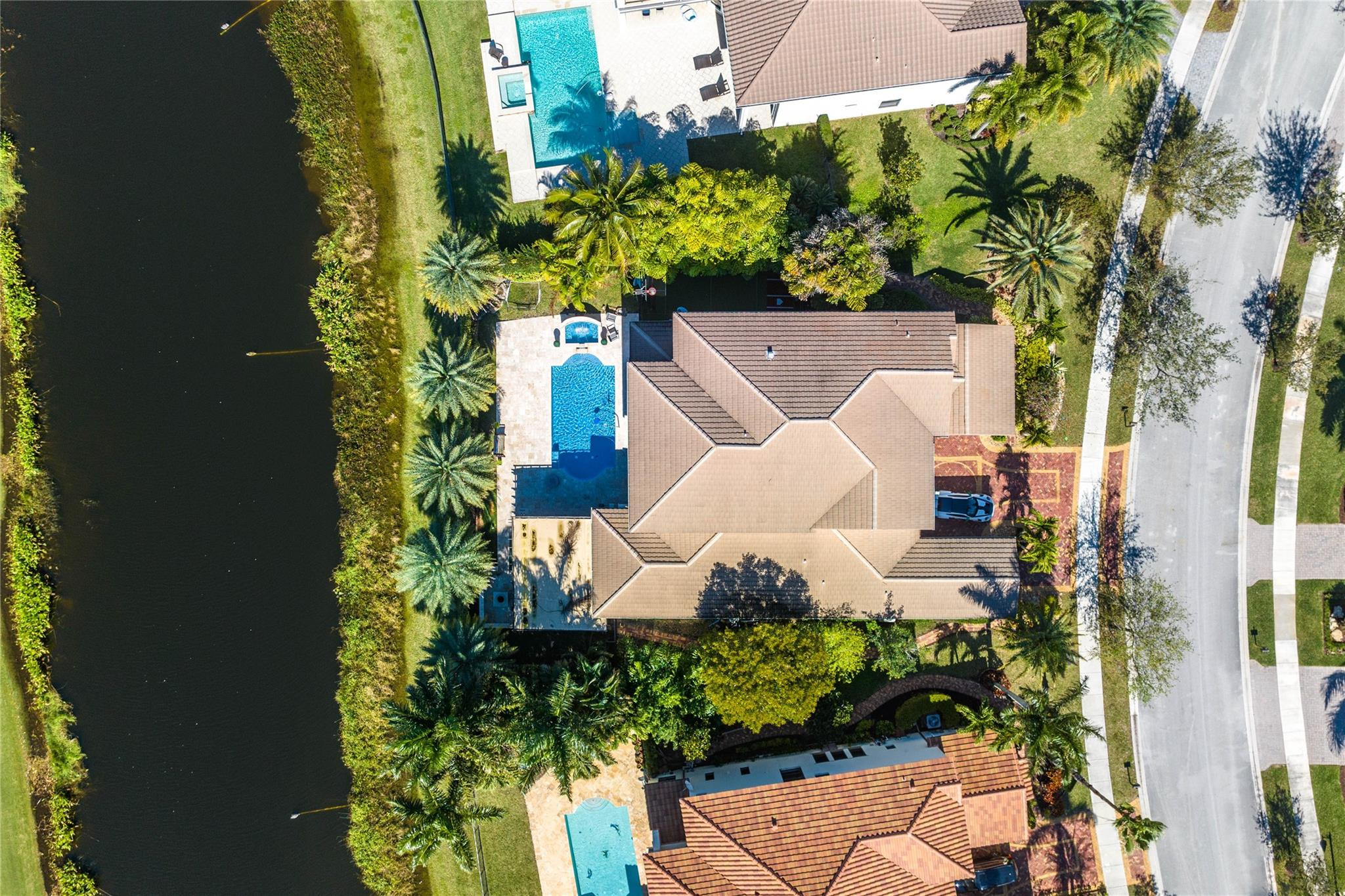 9910 Bay Leaf Ct