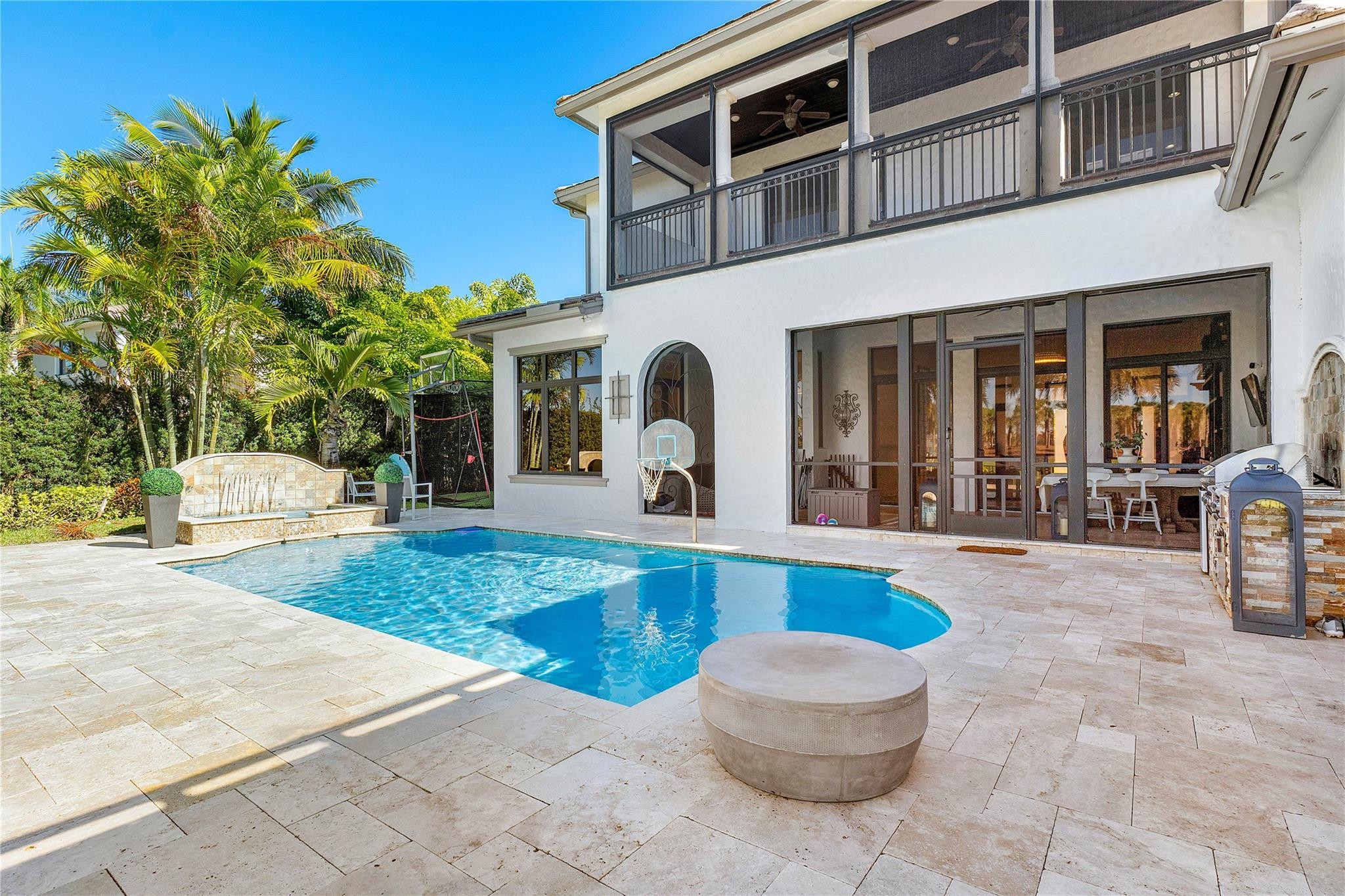 9910 Bay Leaf Ct