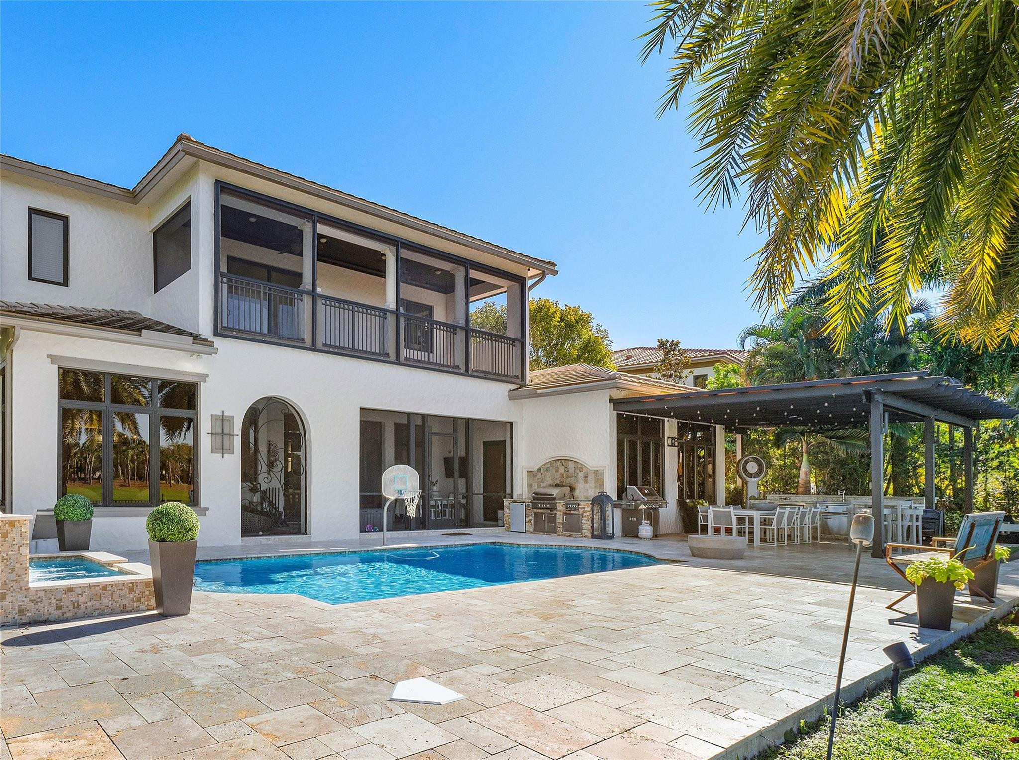 9910 Bay Leaf Ct