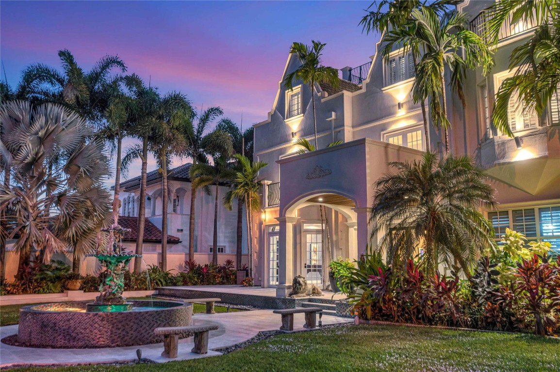 1317 Middle River Dr