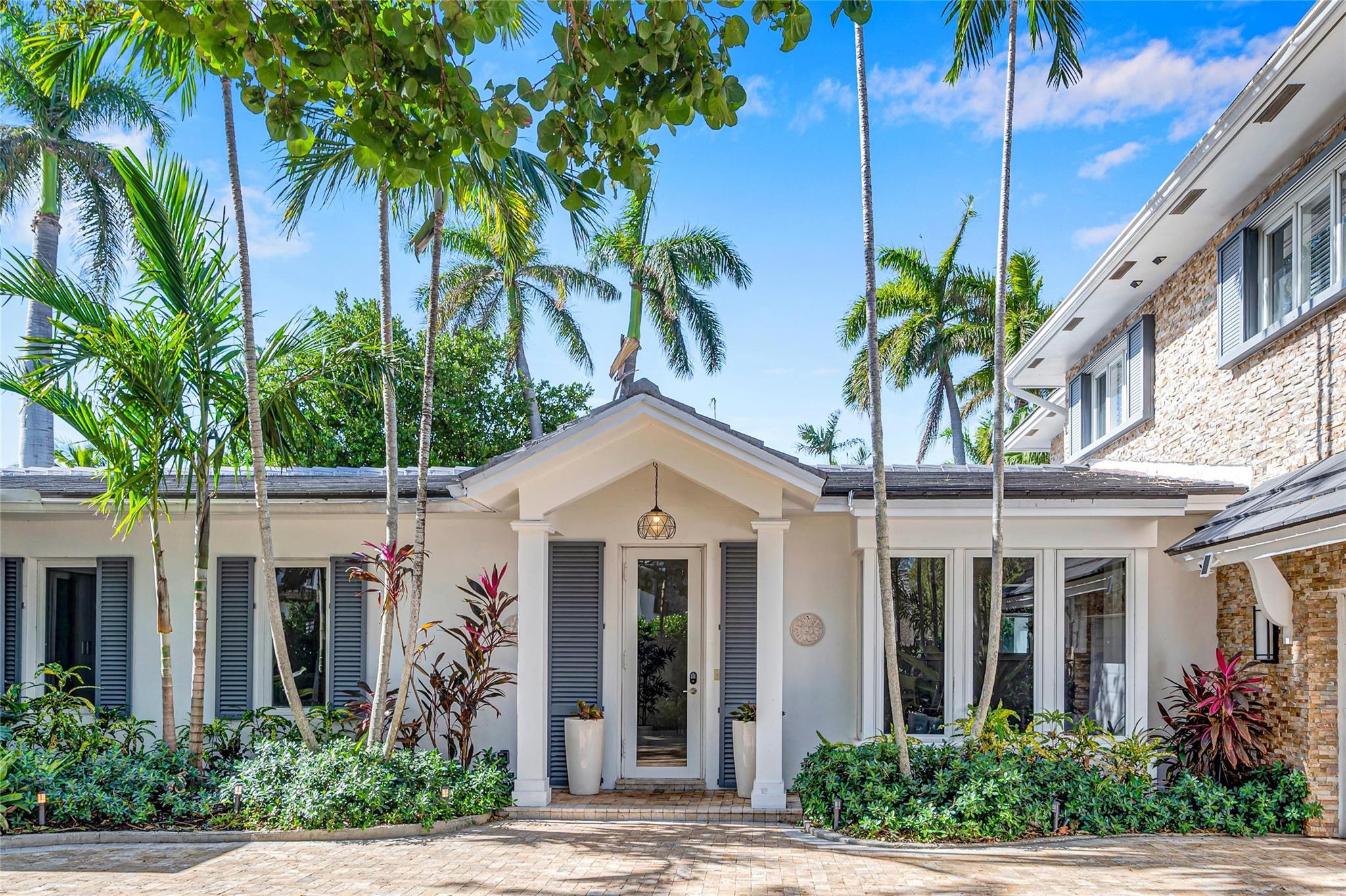 1401 S Ocean Dr