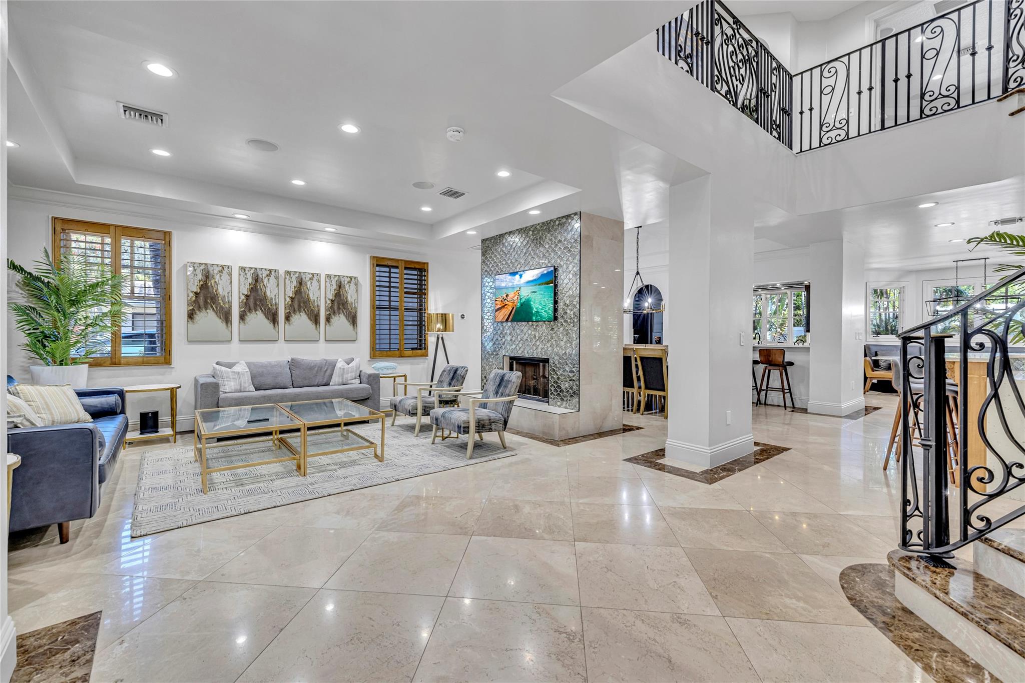 1958 Harbourview Dr.