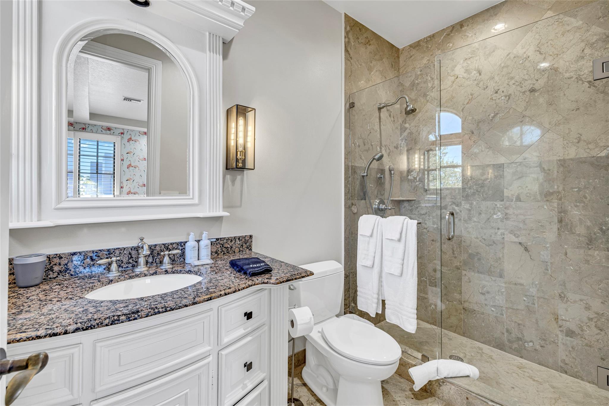 1958 Harbourview Dr.