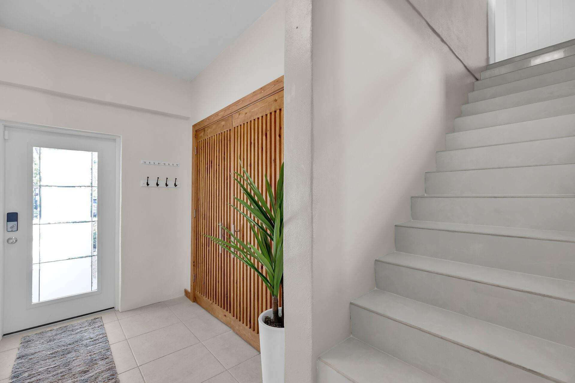 347 Stirrup Key Blvd