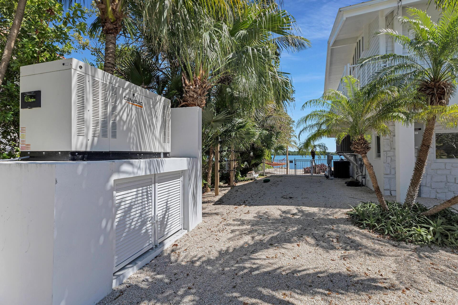 347 Stirrup Key Blvd