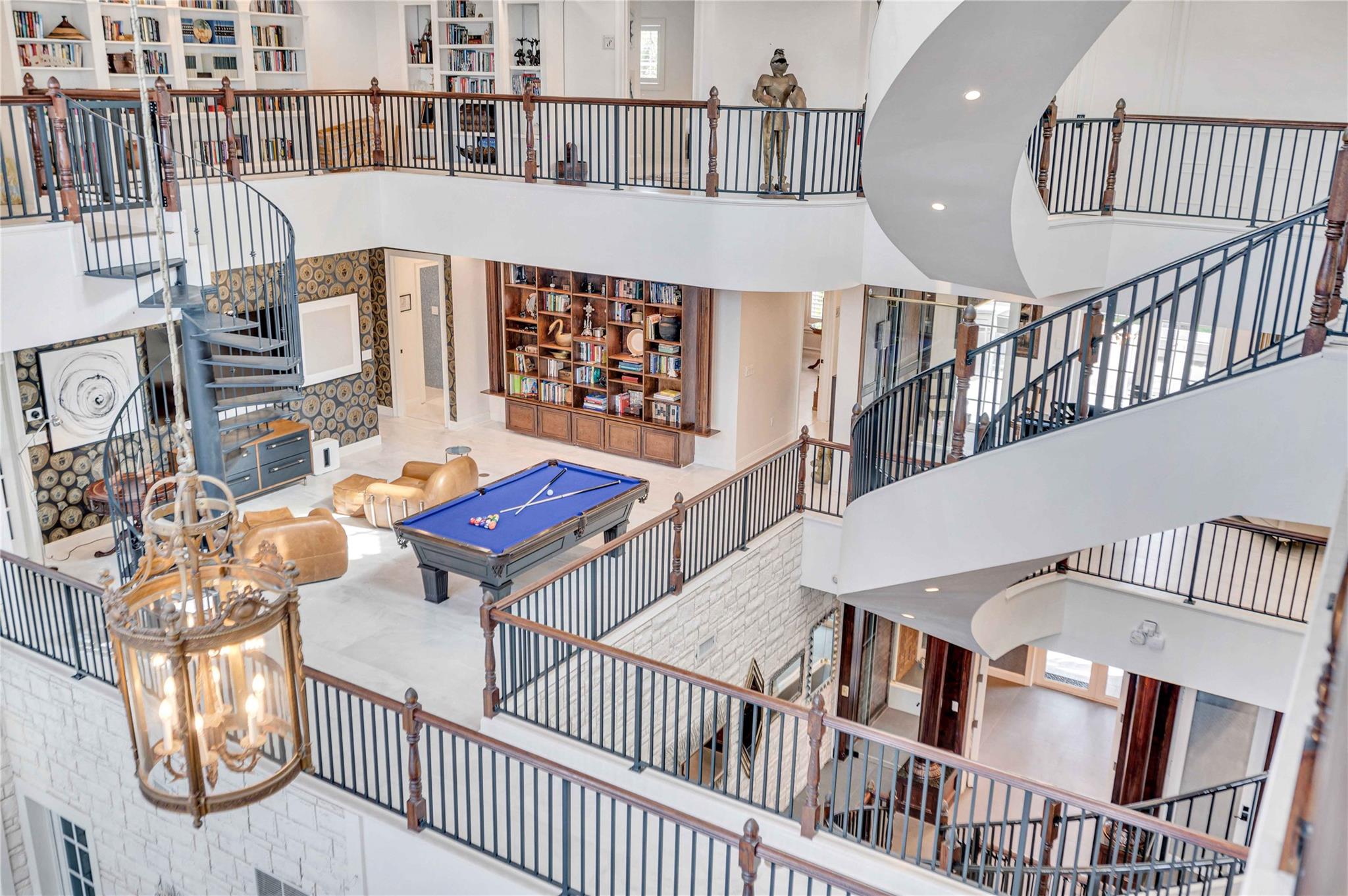 1317 Middle River Dr