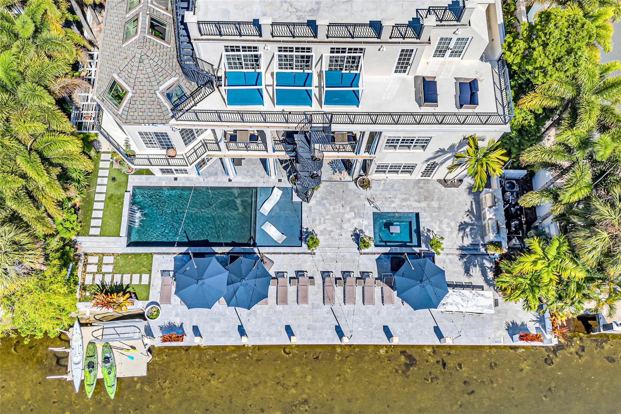 1317 Middle River Dr