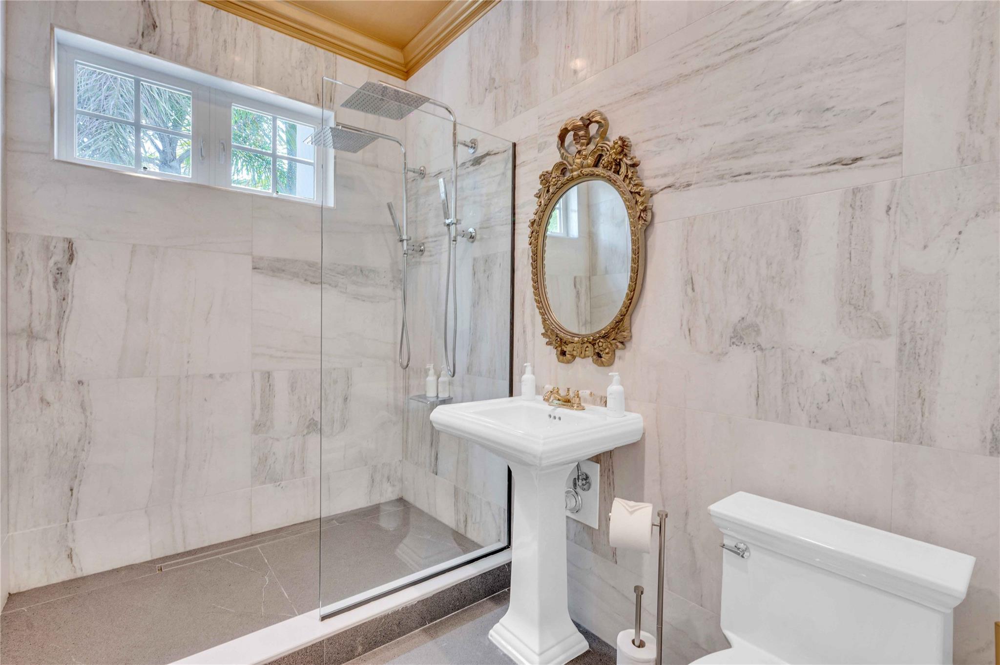 1317 Middle River Dr
