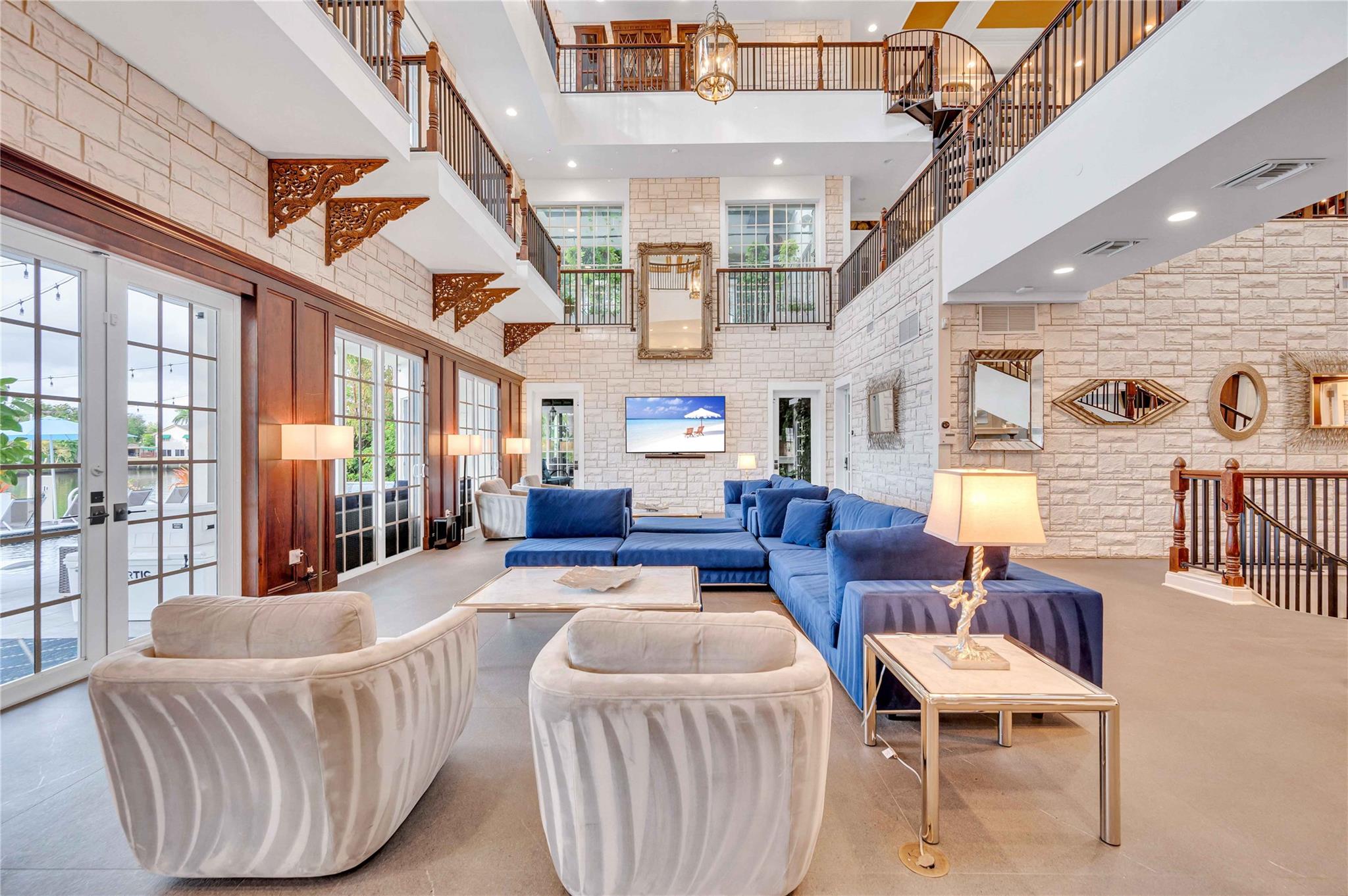 1317 Middle River Dr
