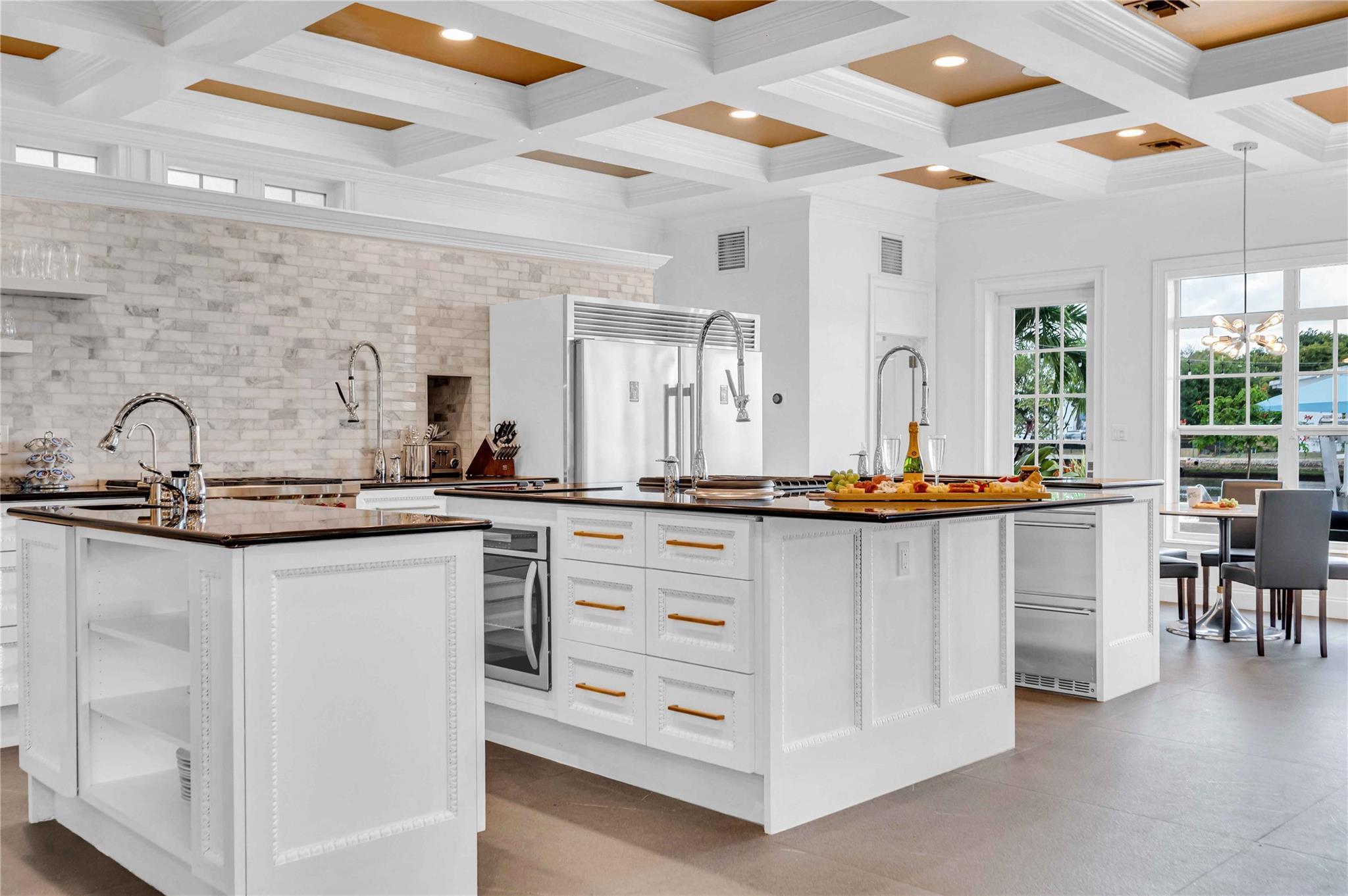 1317 Middle River Dr