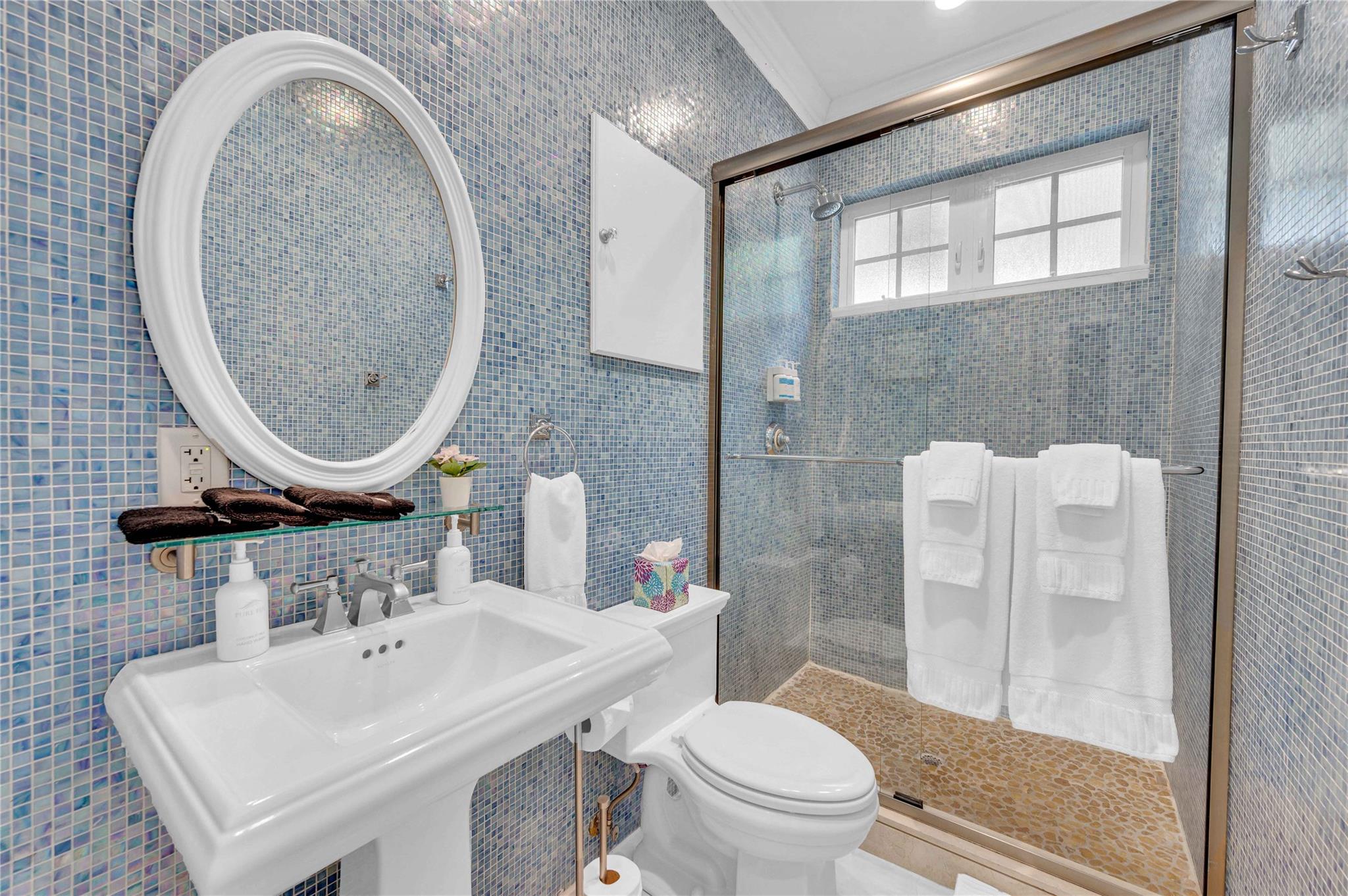 1317 Middle River Dr