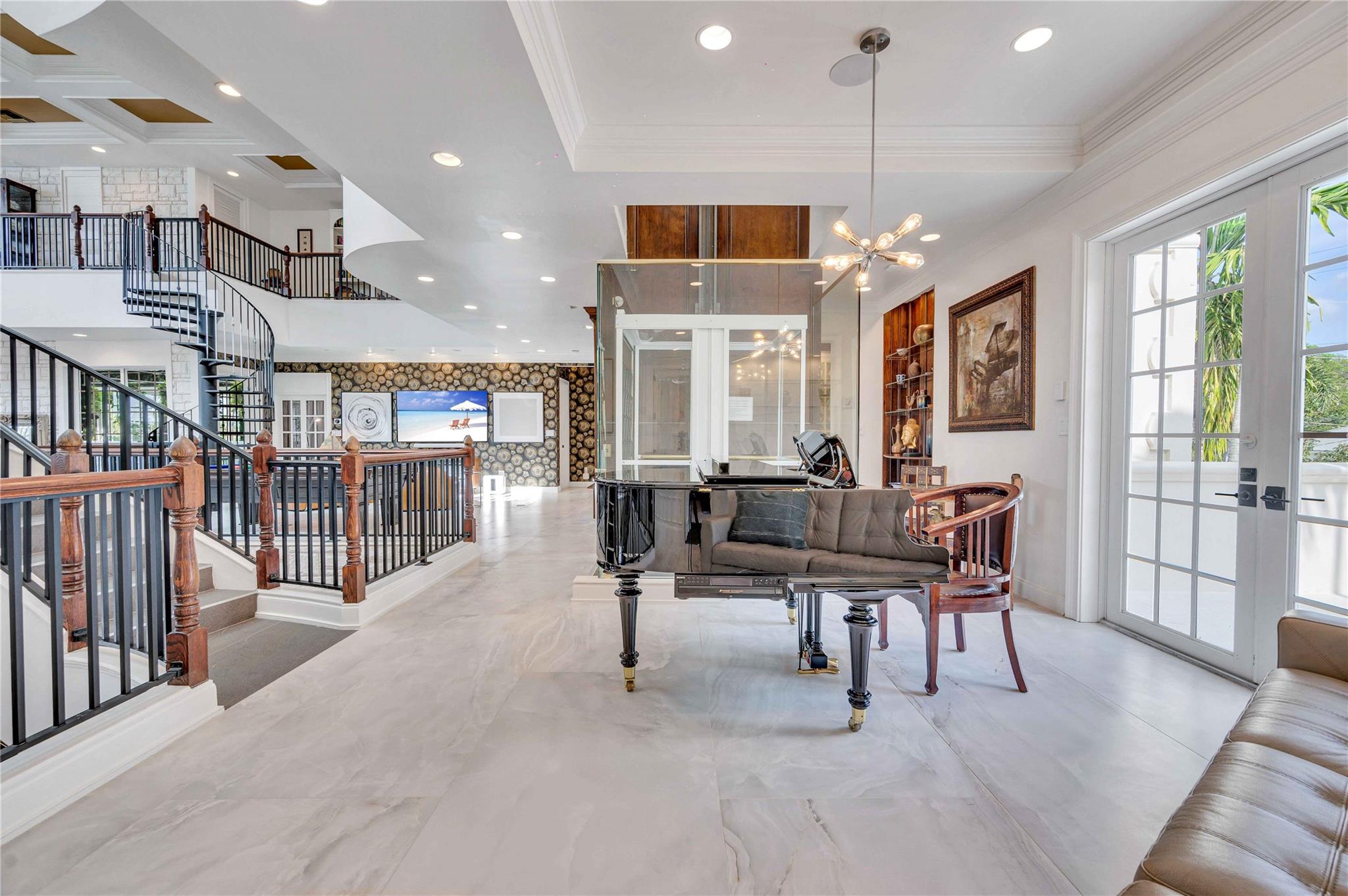 1317 Middle River Dr