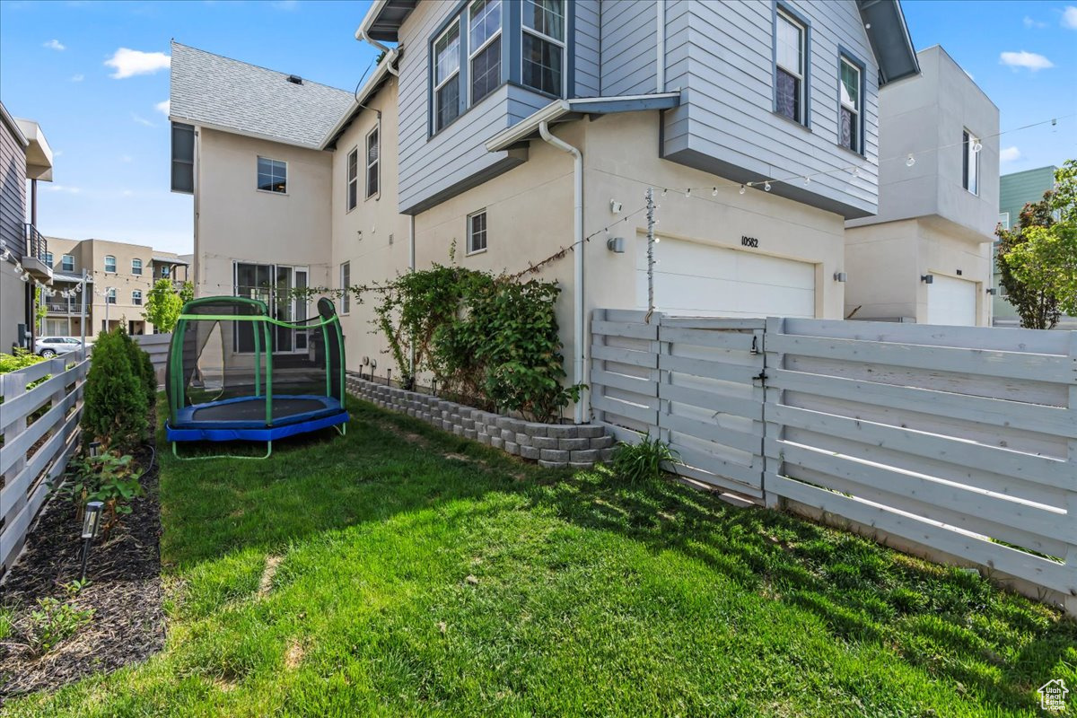 10582 S STURGEON DR