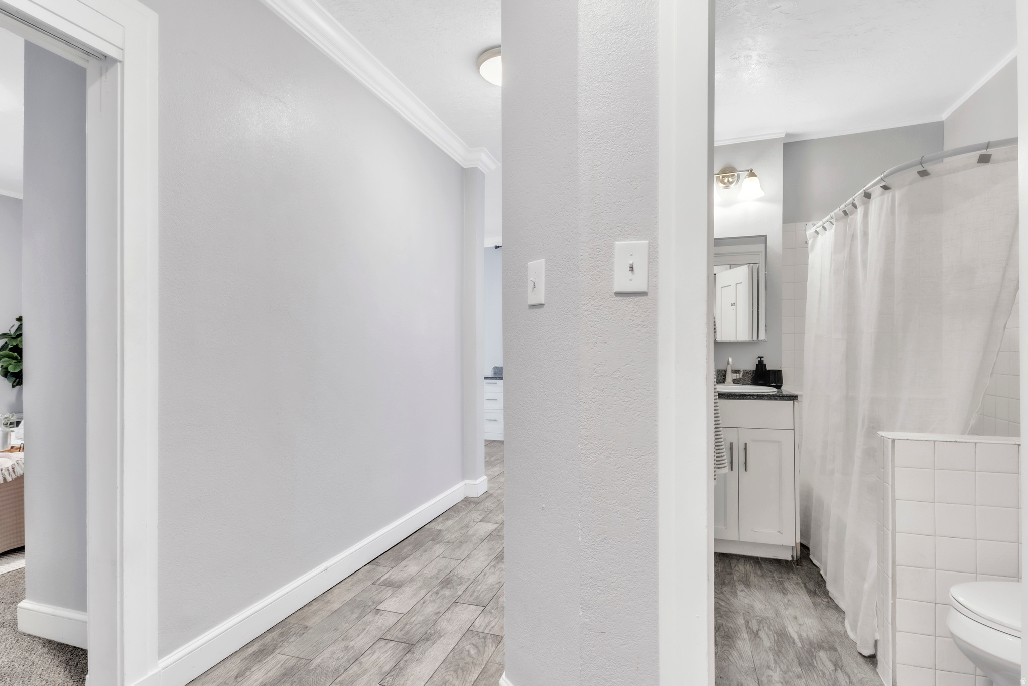 29 S STATE ST #216