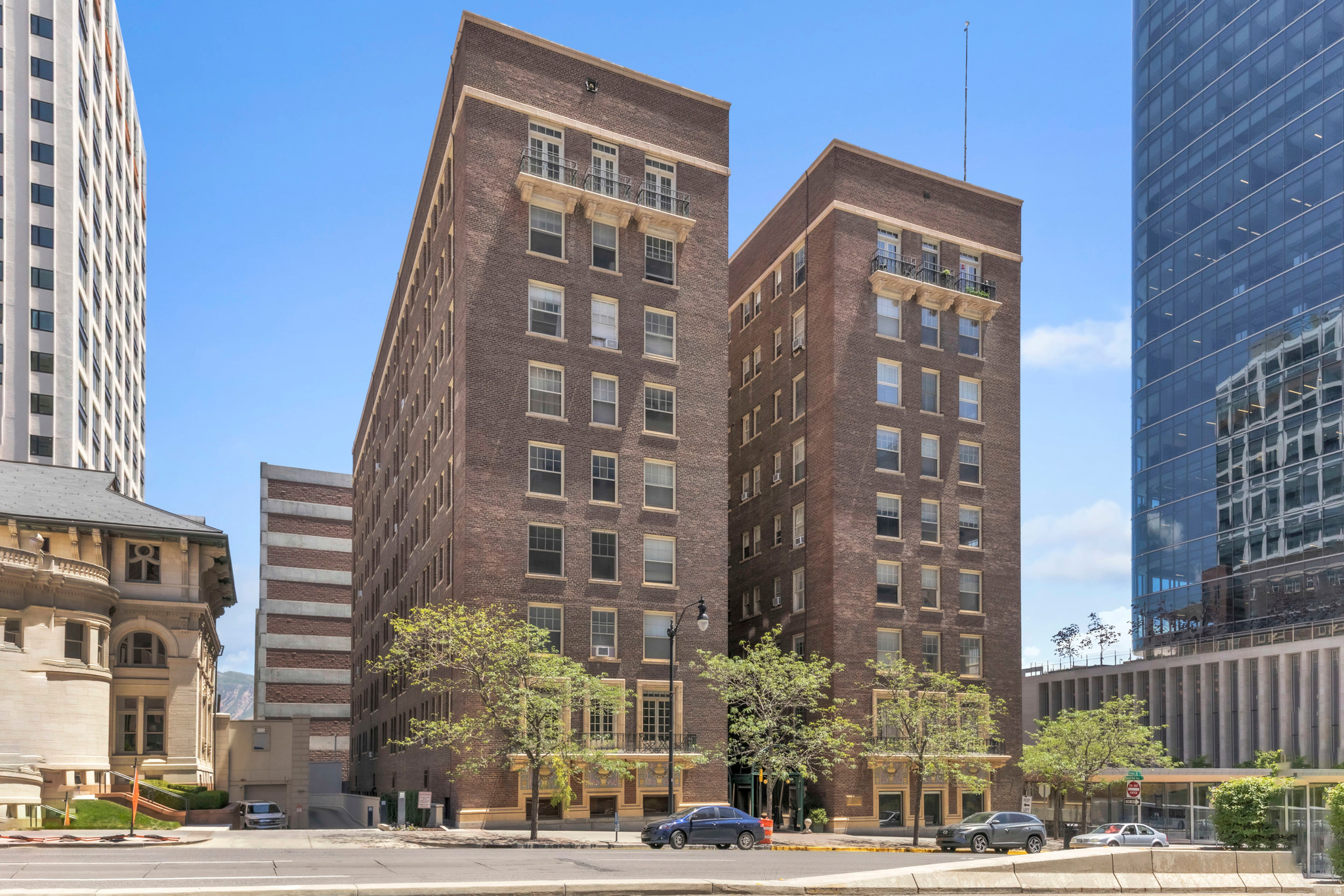 29 S STATE ST #216