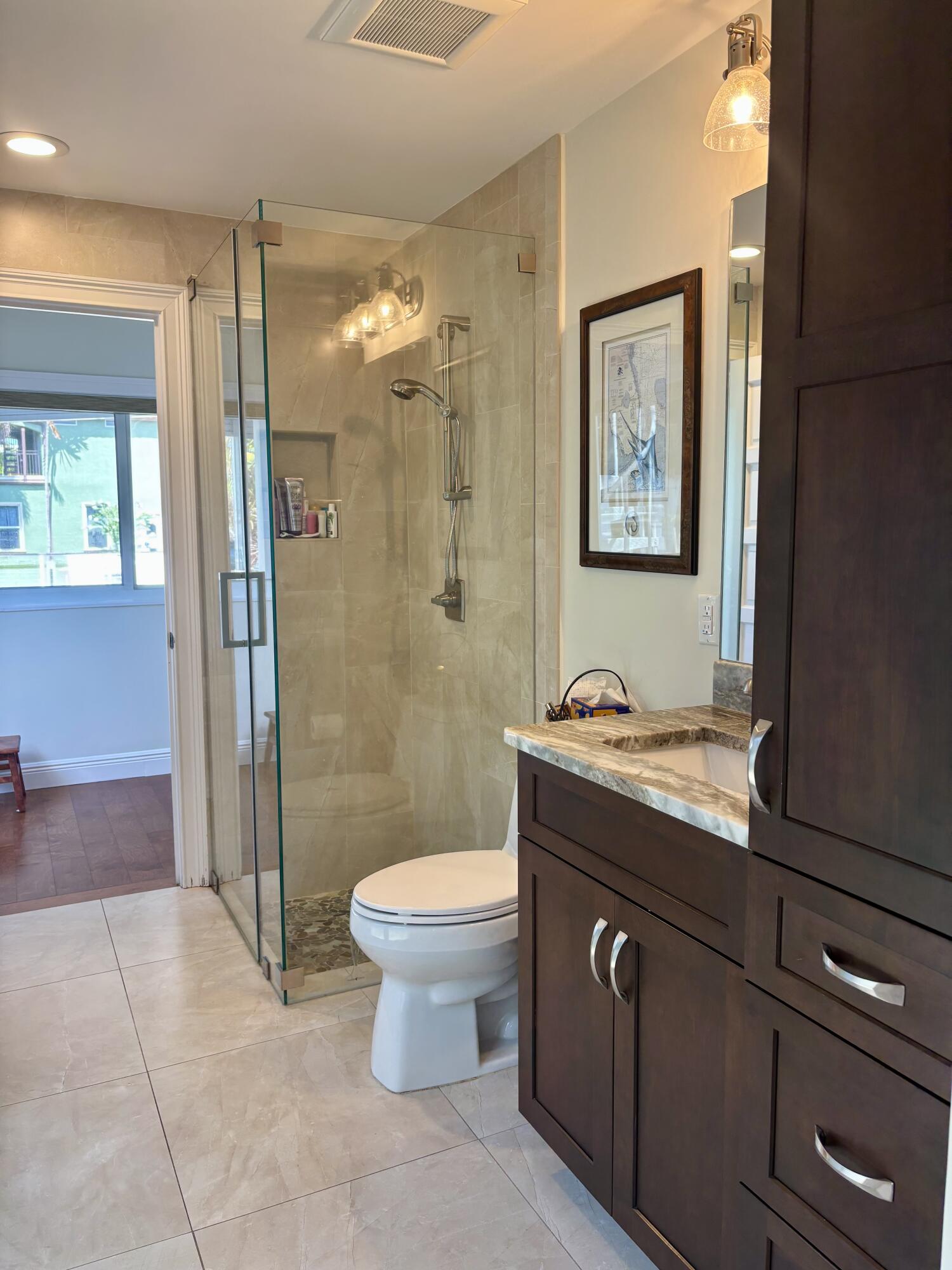 6500 NE 7th Avenue