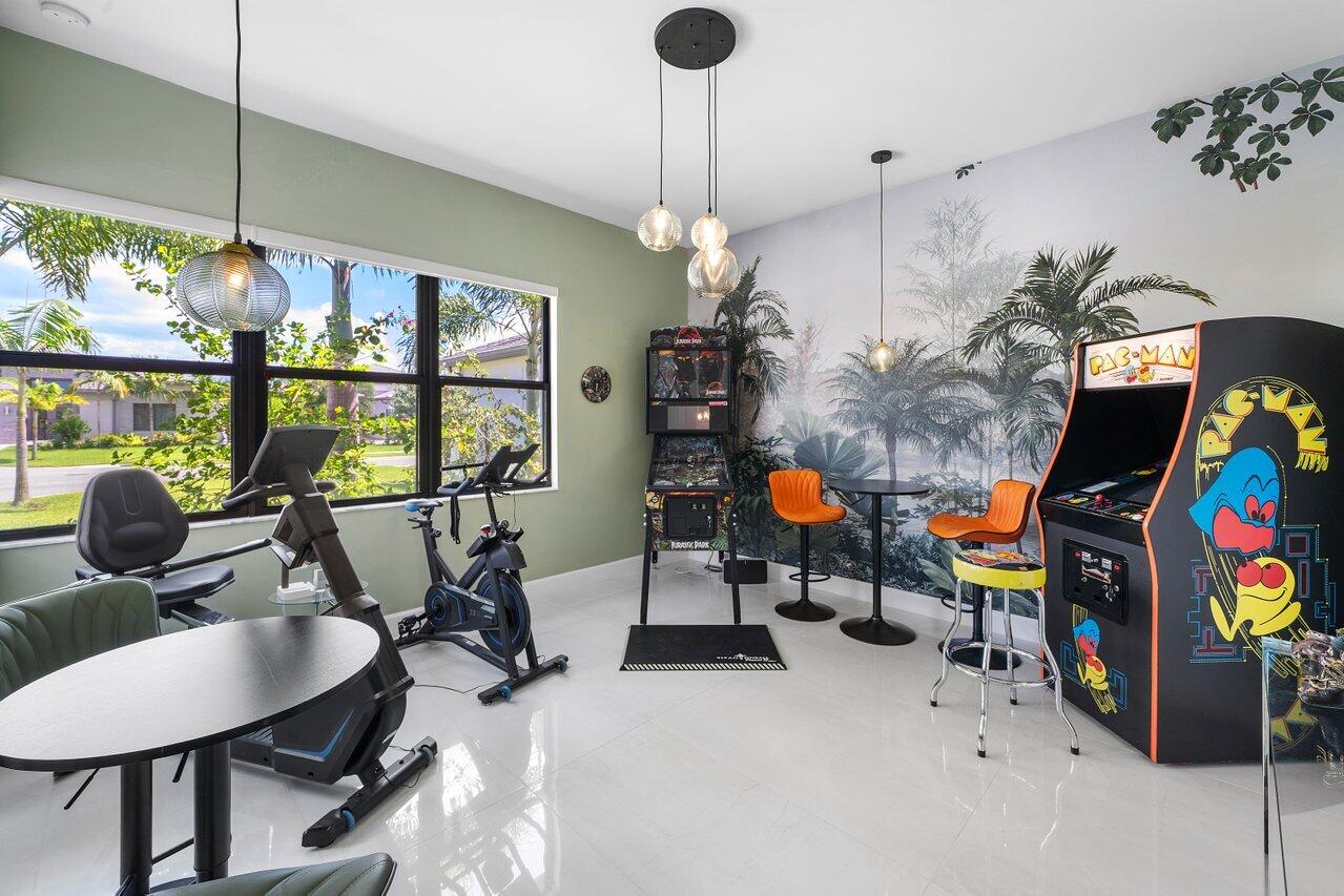 9850 Evergreen Woods Lane