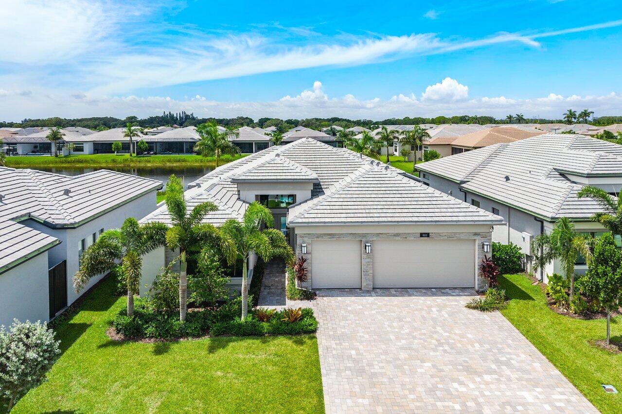 9850 Evergreen Woods Lane
