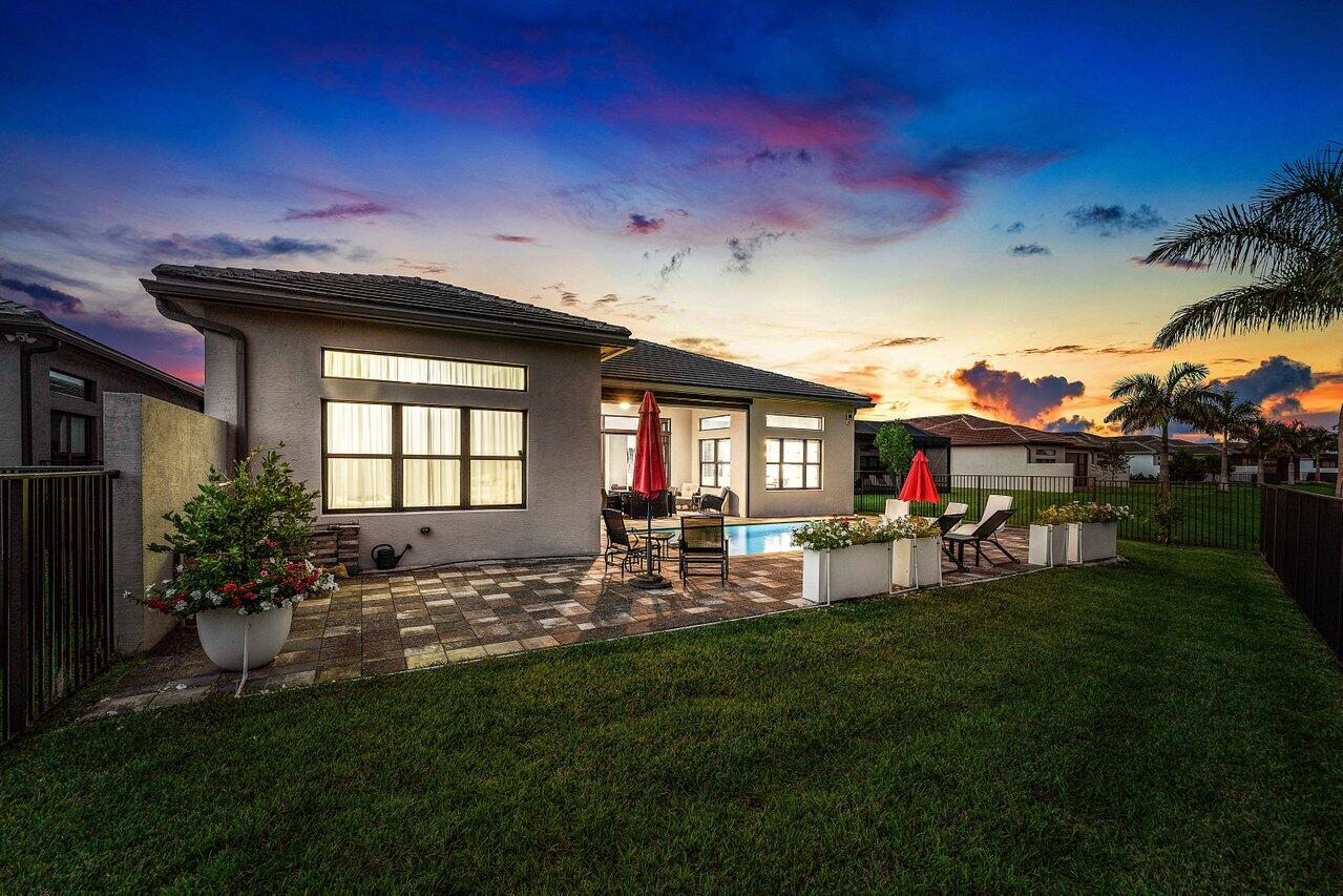 9850 Evergreen Woods Lane