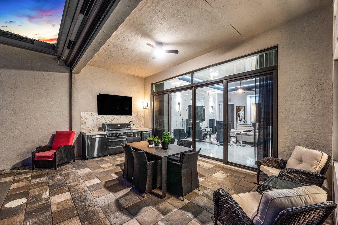 9850 Evergreen Woods Lane
