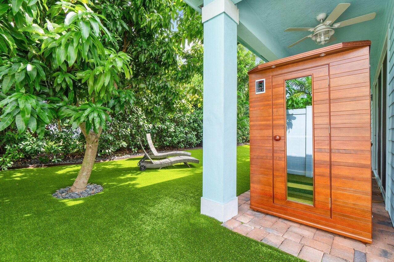 405 Coconut Avenue
