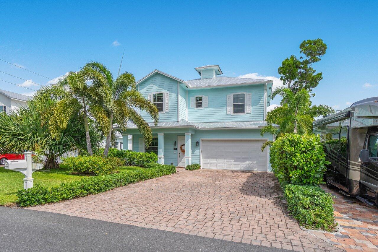 405 Coconut Avenue