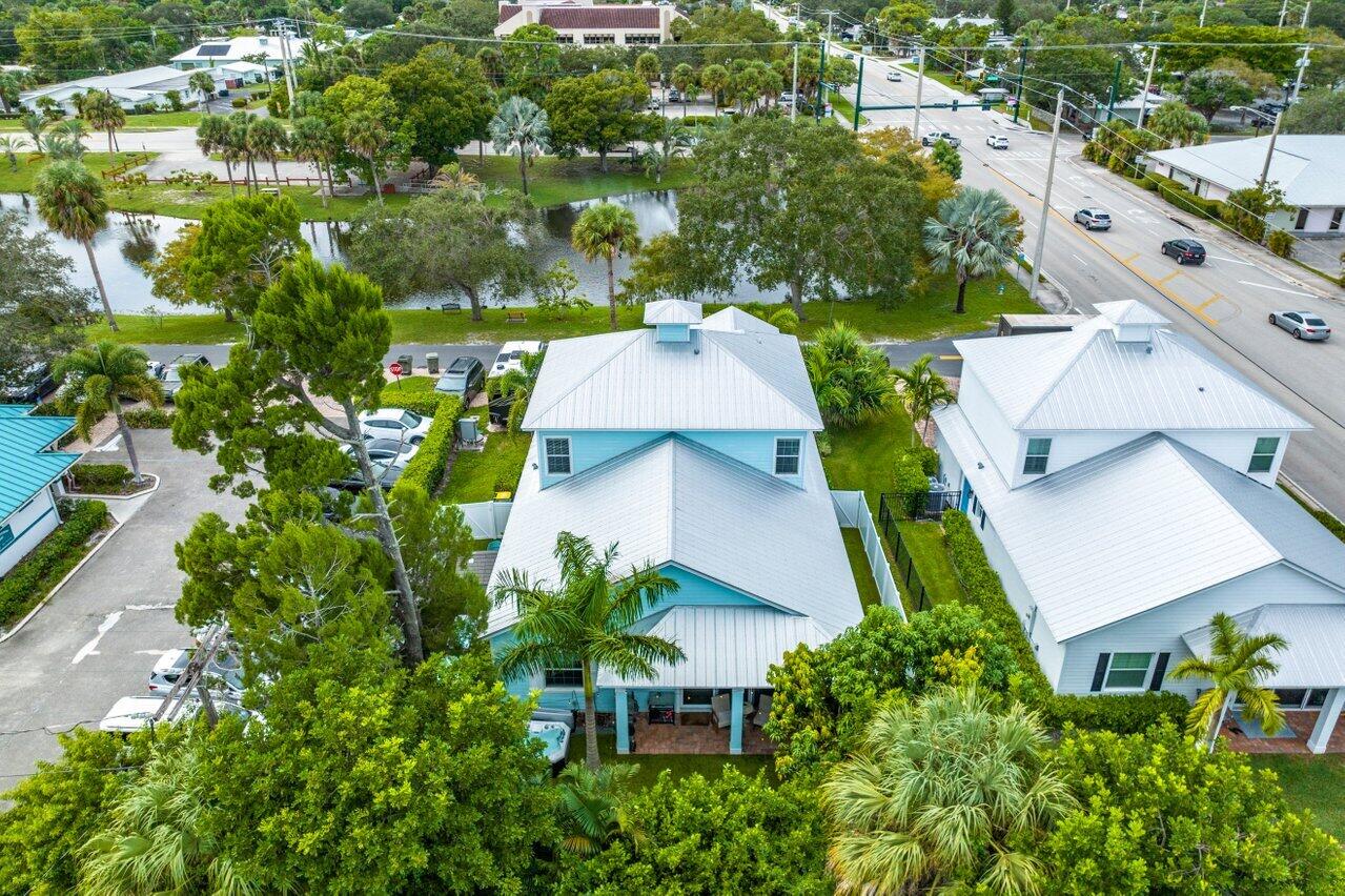 405 Coconut Avenue