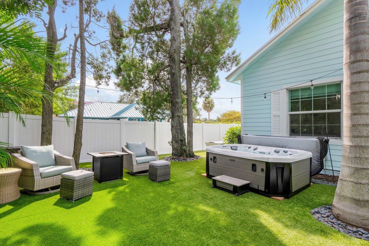 405 Coconut Avenue
