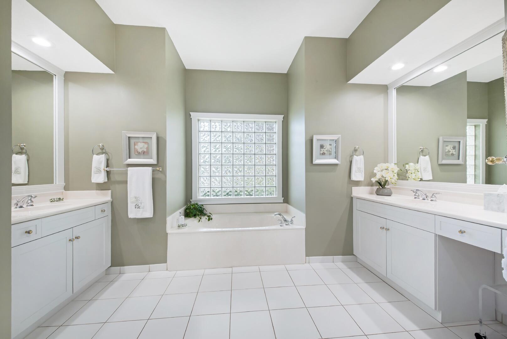 12597 Oak Run Court