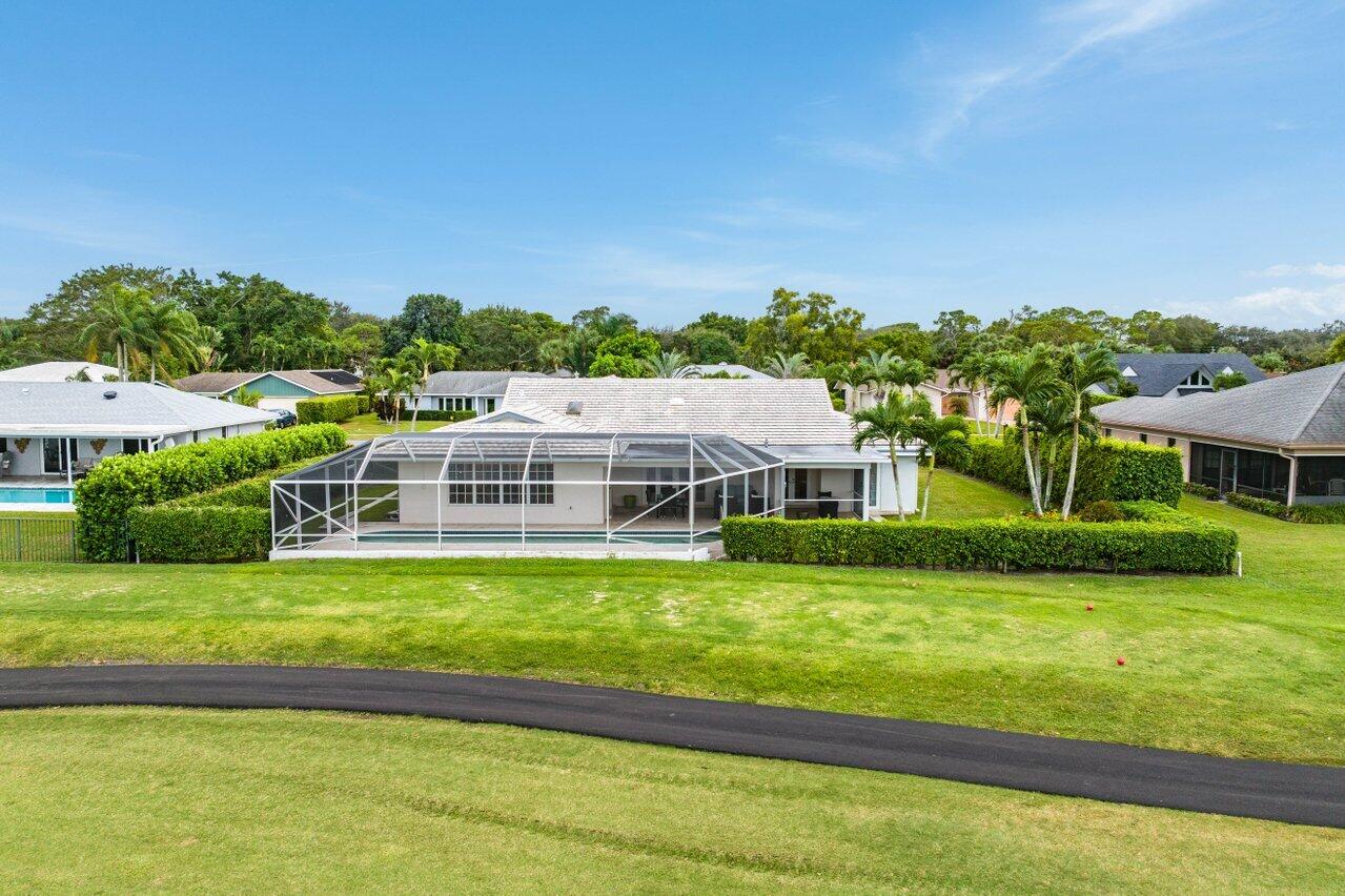 3365 Lakeview Drive