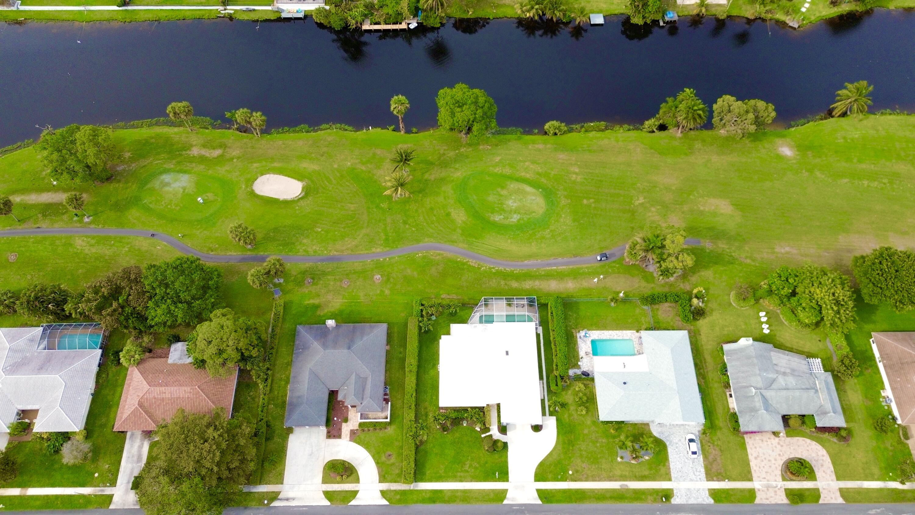 3365 Lakeview Drive