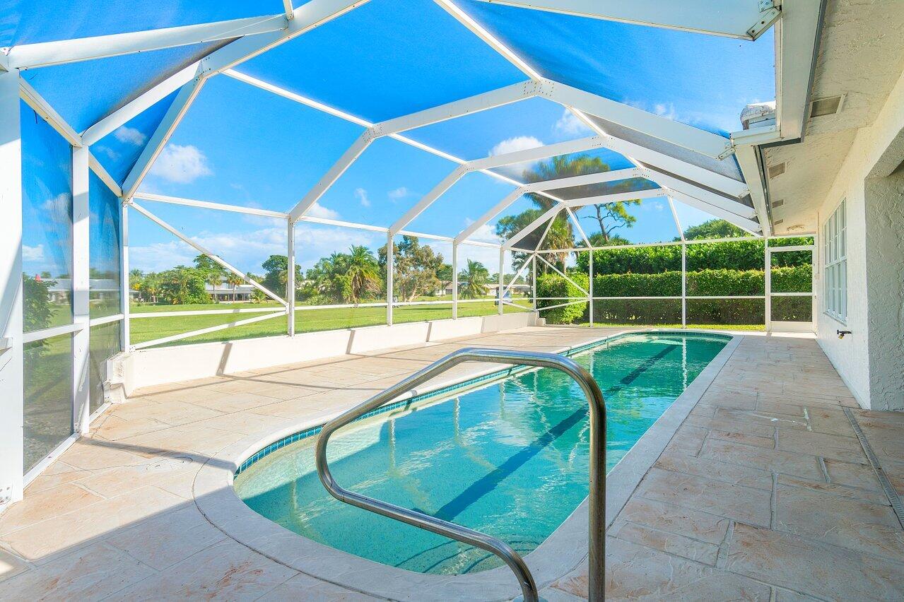 3365 Lakeview Drive