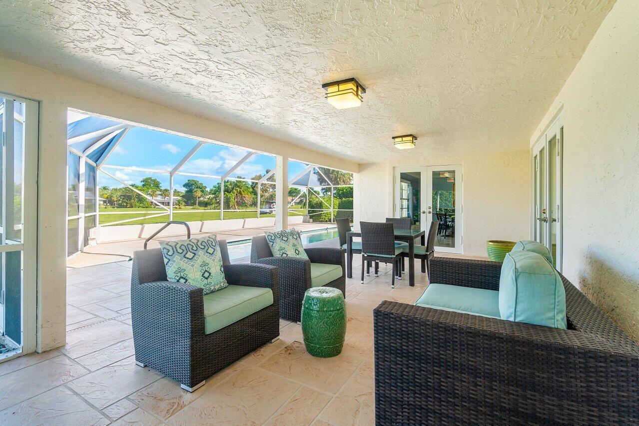 3365 Lakeview Drive