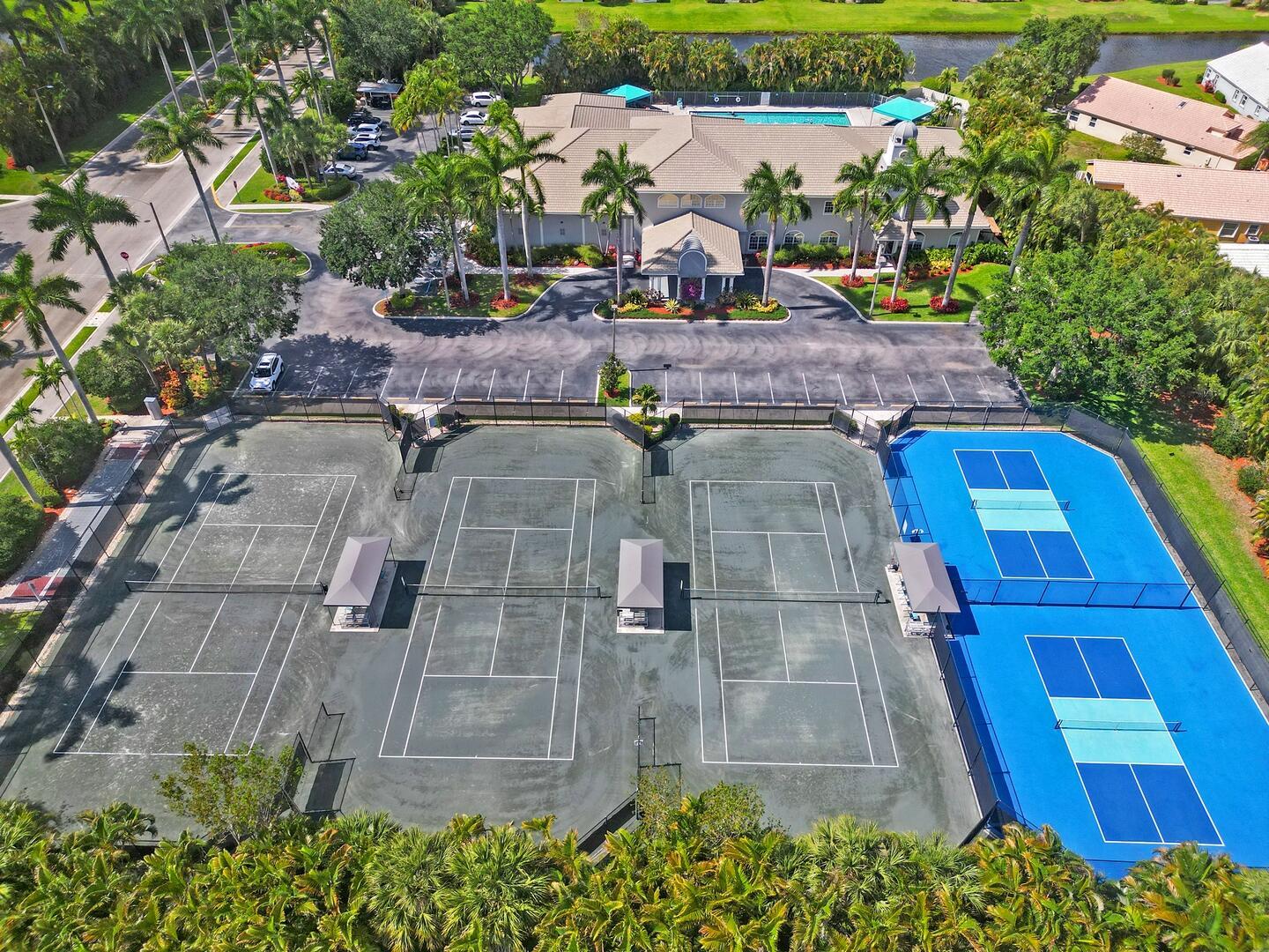 10749 Royal Caribbean Circle