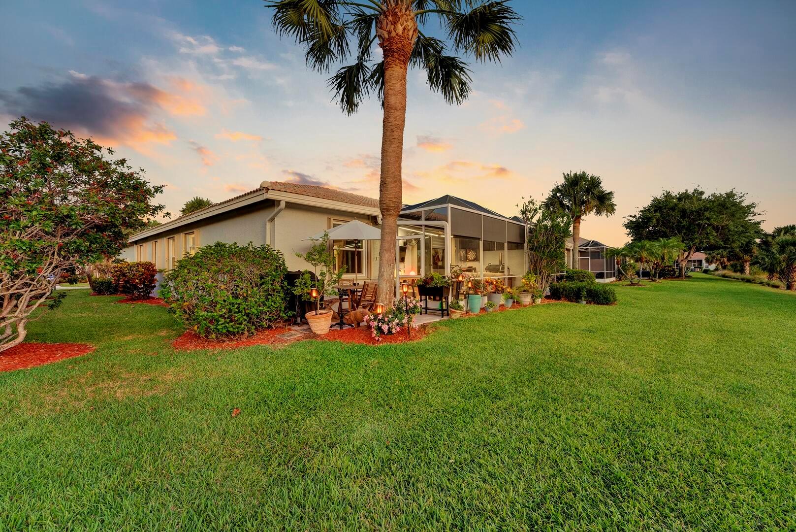 10749 Royal Caribbean Circle