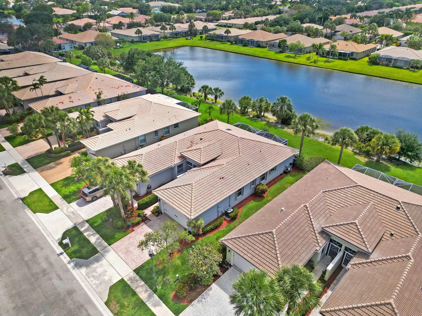 10749 Royal Caribbean Circle