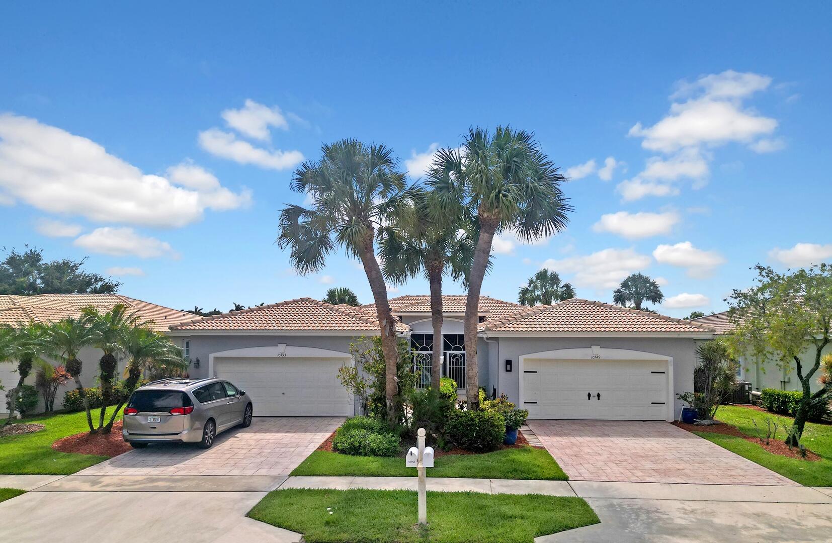 10749 Royal Caribbean Circle