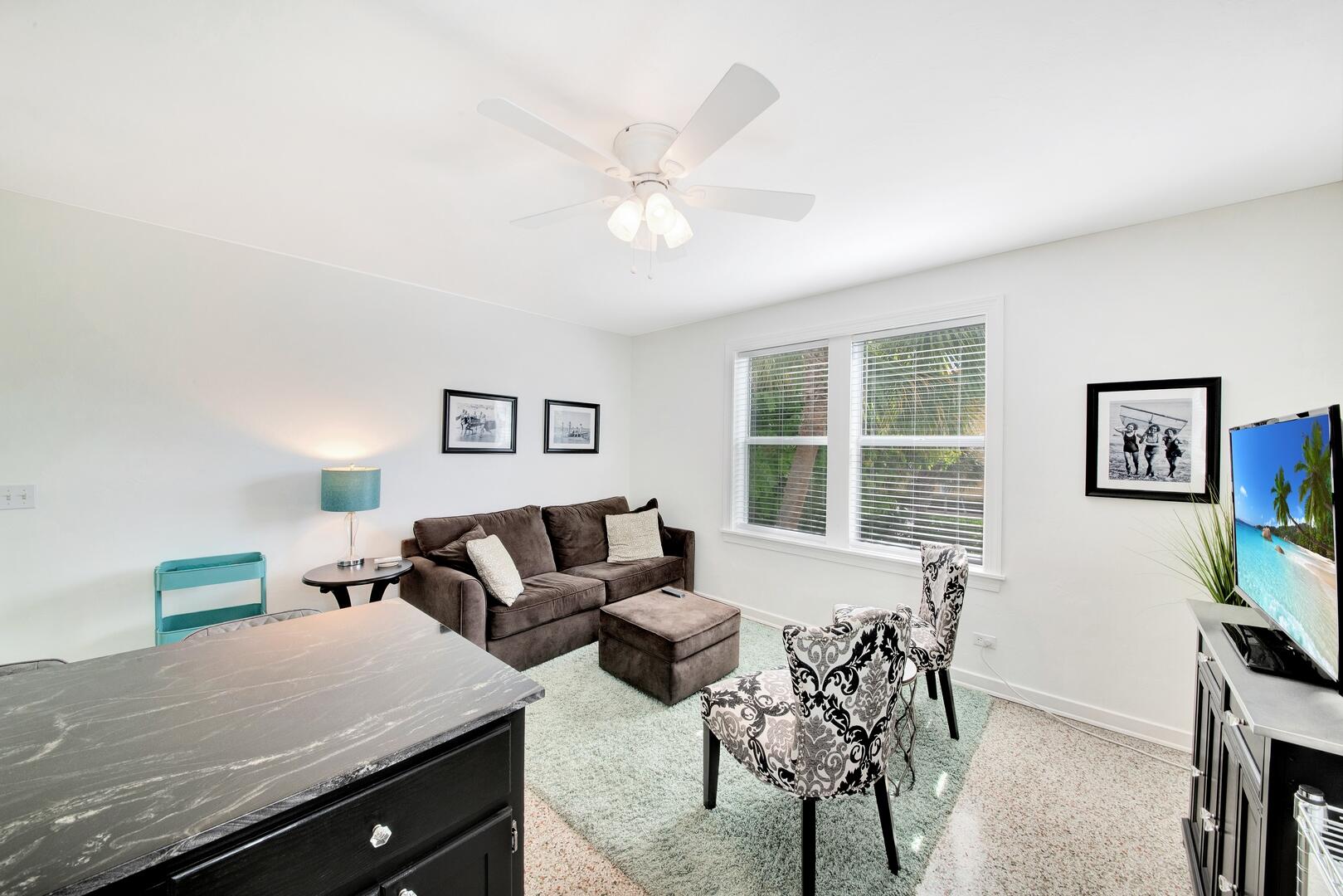 90 SE 5th Avenue 3