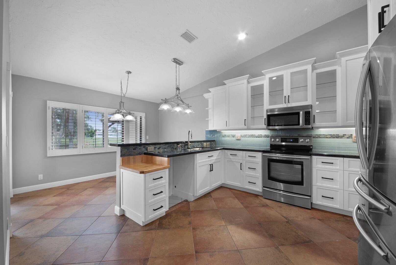 4411 Caryota Drive